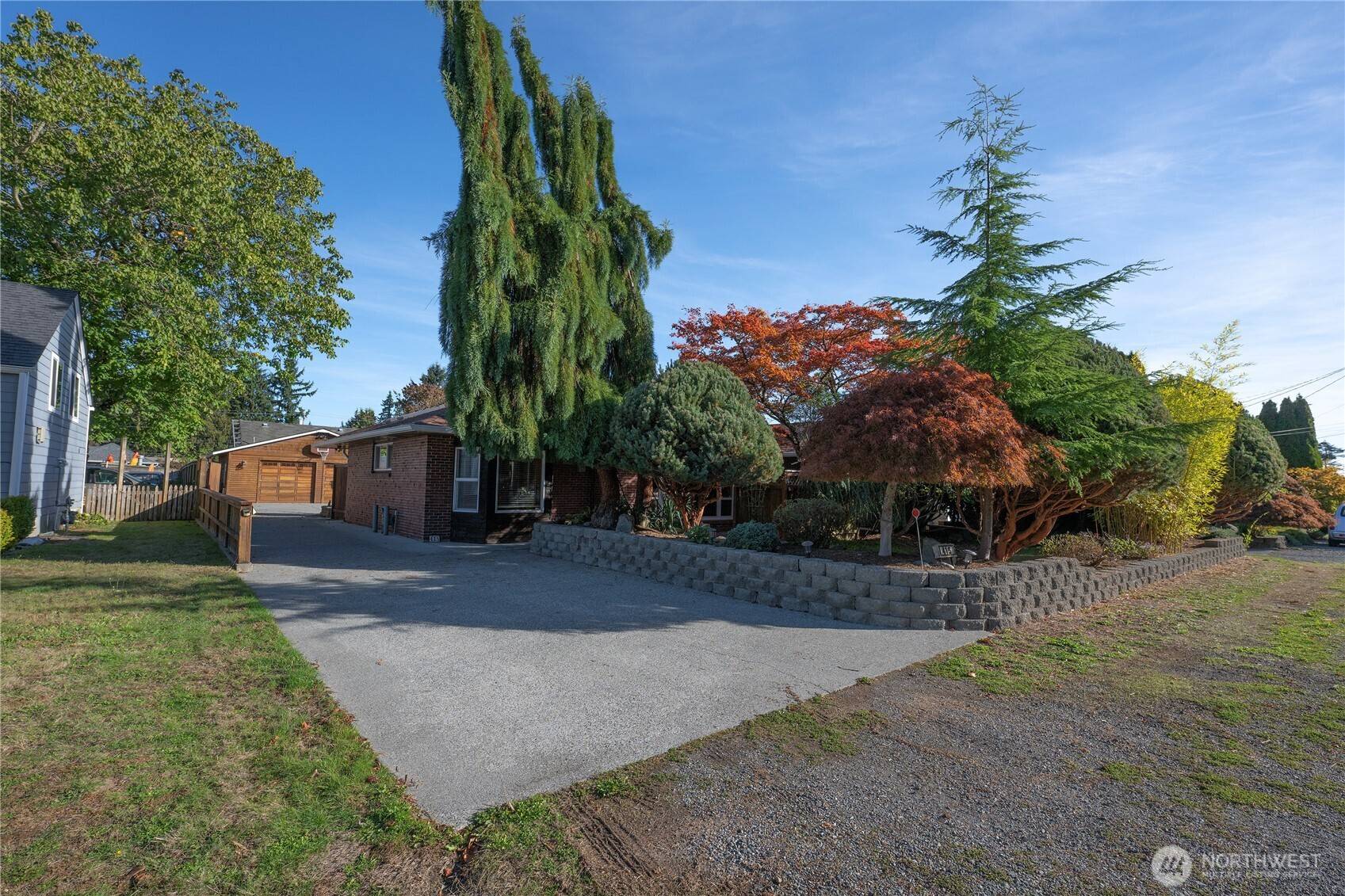 Everett, WA 98203,415 Rose Way