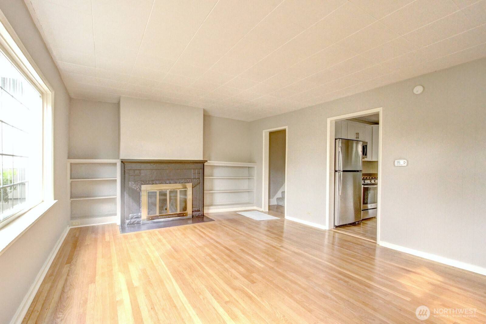 Seattle, WA 98115,502 NE 72nd ST #B