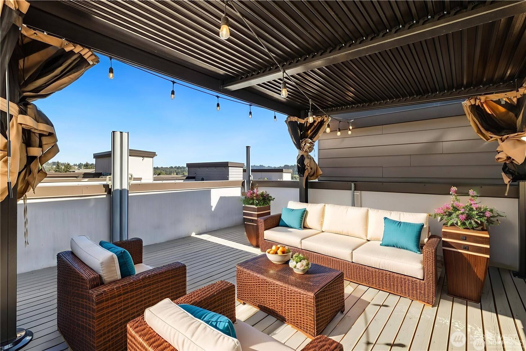 Kenmore, WA 98028,18107 65th AVE NE #102