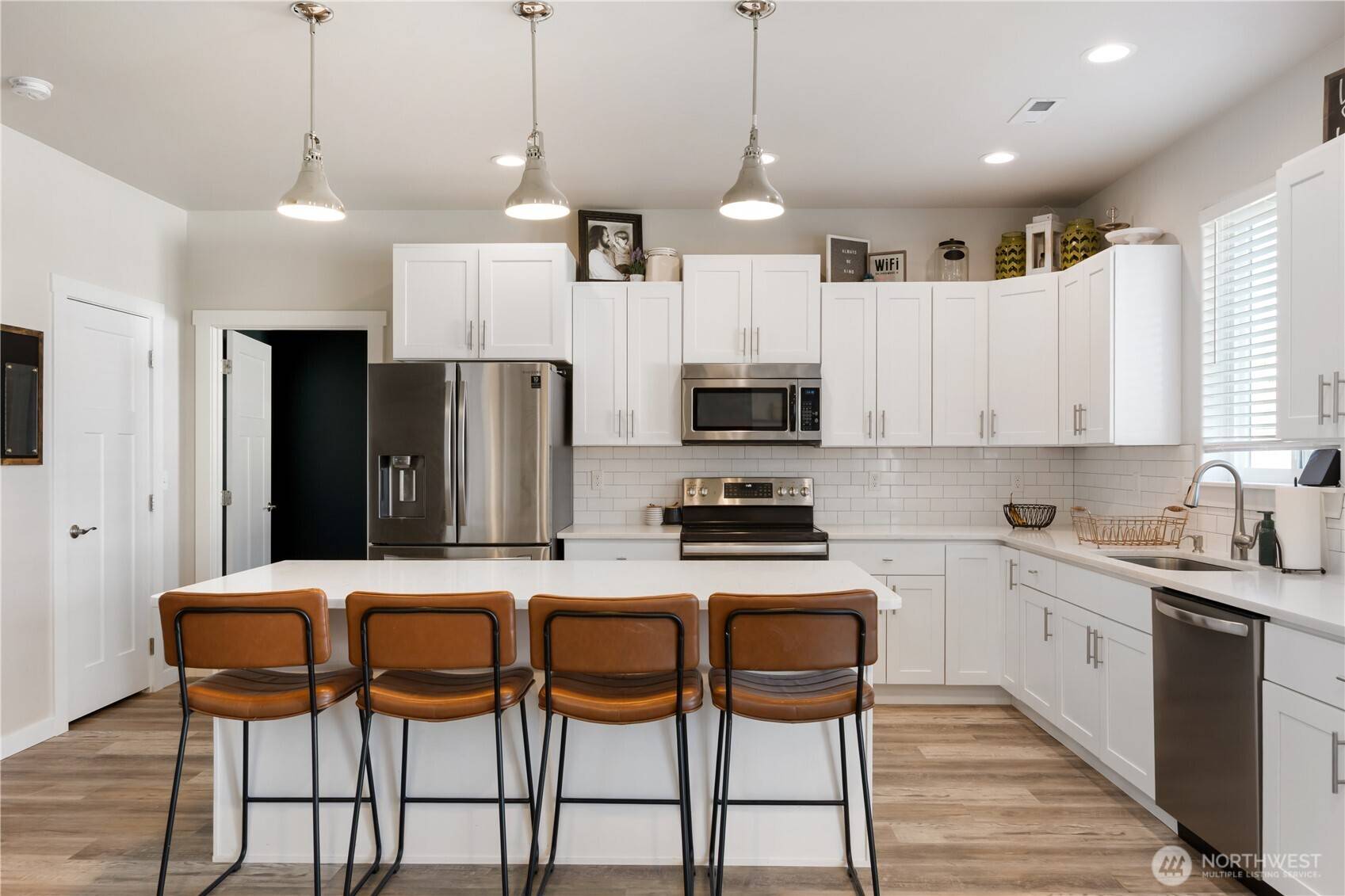 Moses Lake, WA 98837,1420 W Century ST