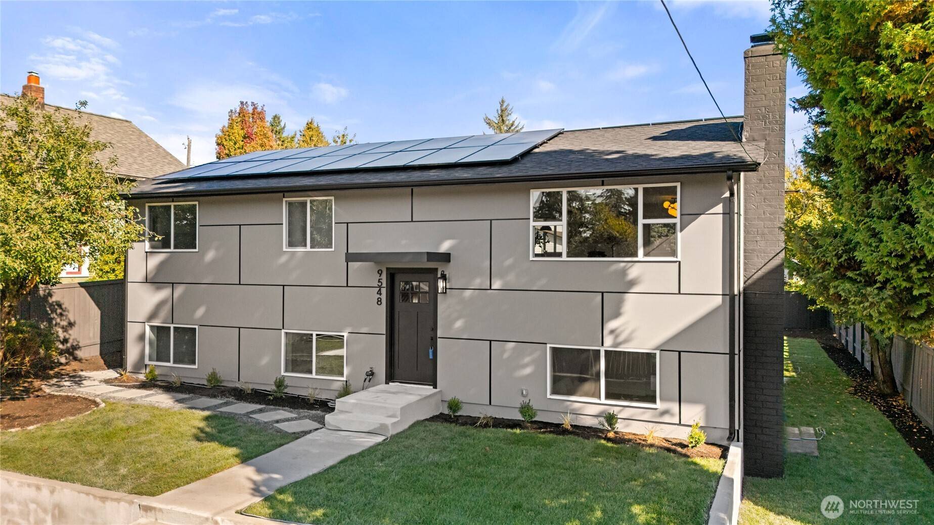 Seattle, WA 98117,9548 3rd AVE NW