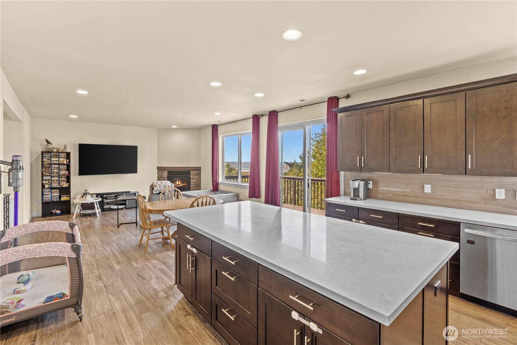 Tacoma, WA 98422,2002 63rd AVE NE