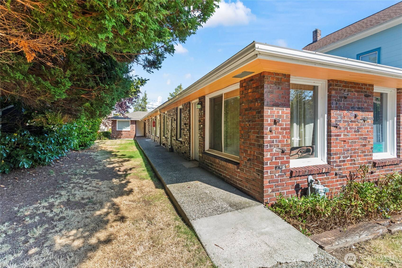 Tacoma, WA 98403,319 N K ST