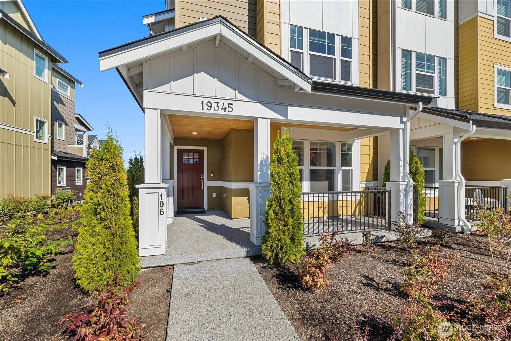 Redmond, WA 98052,19345 NE 69th CIR #106
