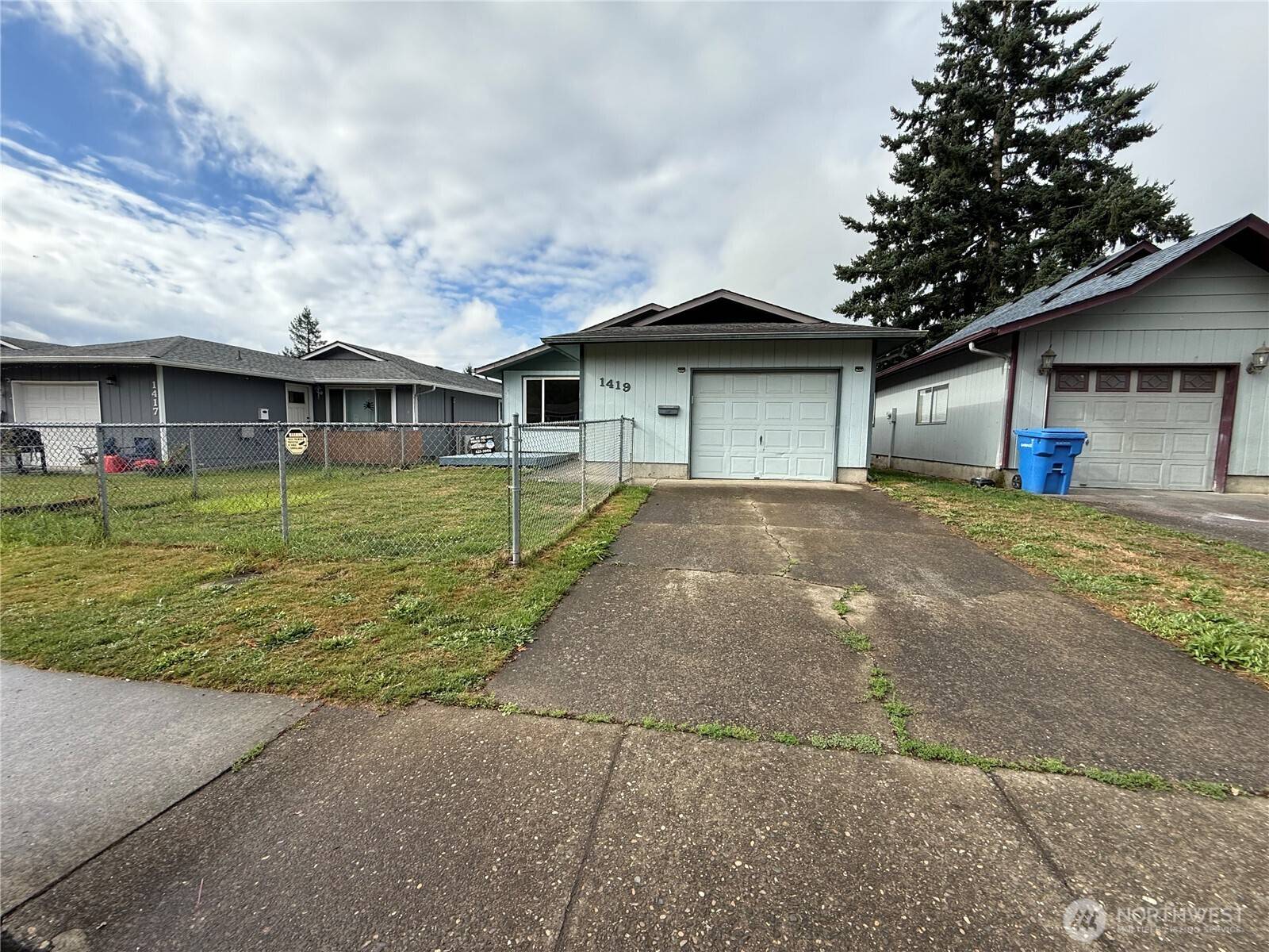 Kelso, WA 98626,1419 Bowmont Avenue