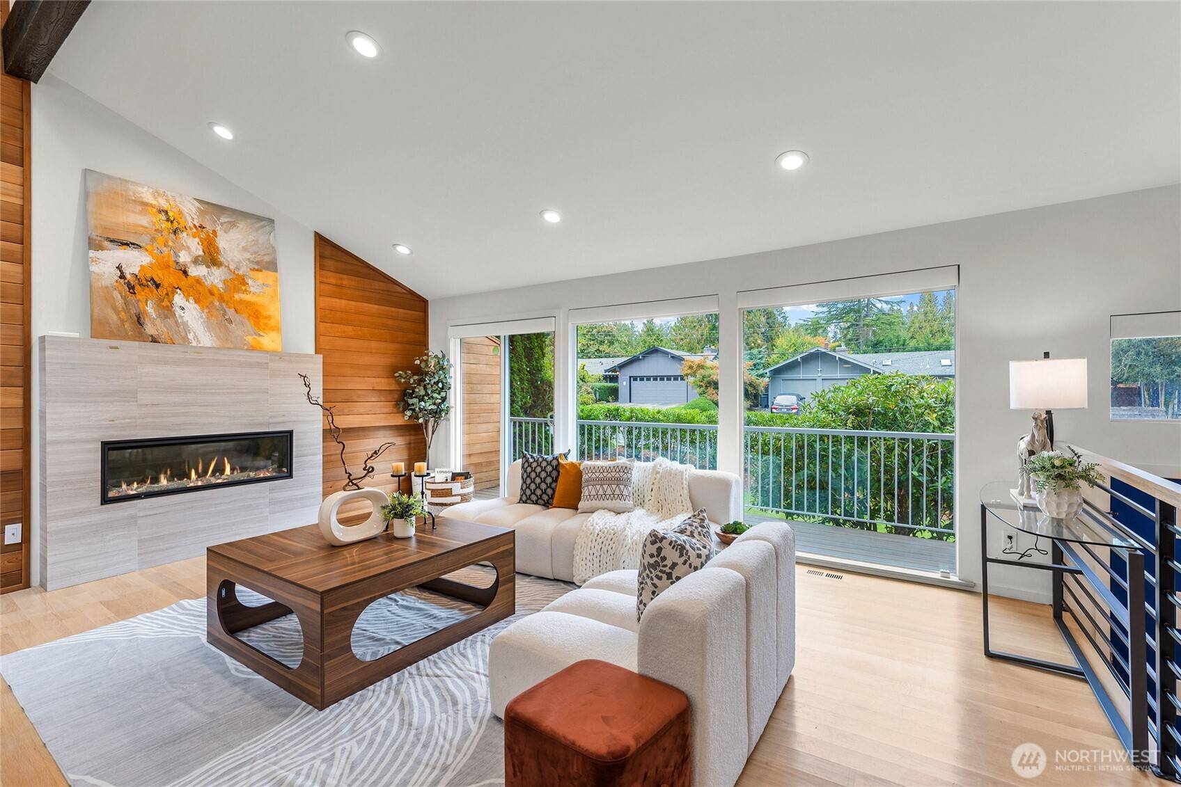 Bellevue, WA 98008,17429 NE 10th ST