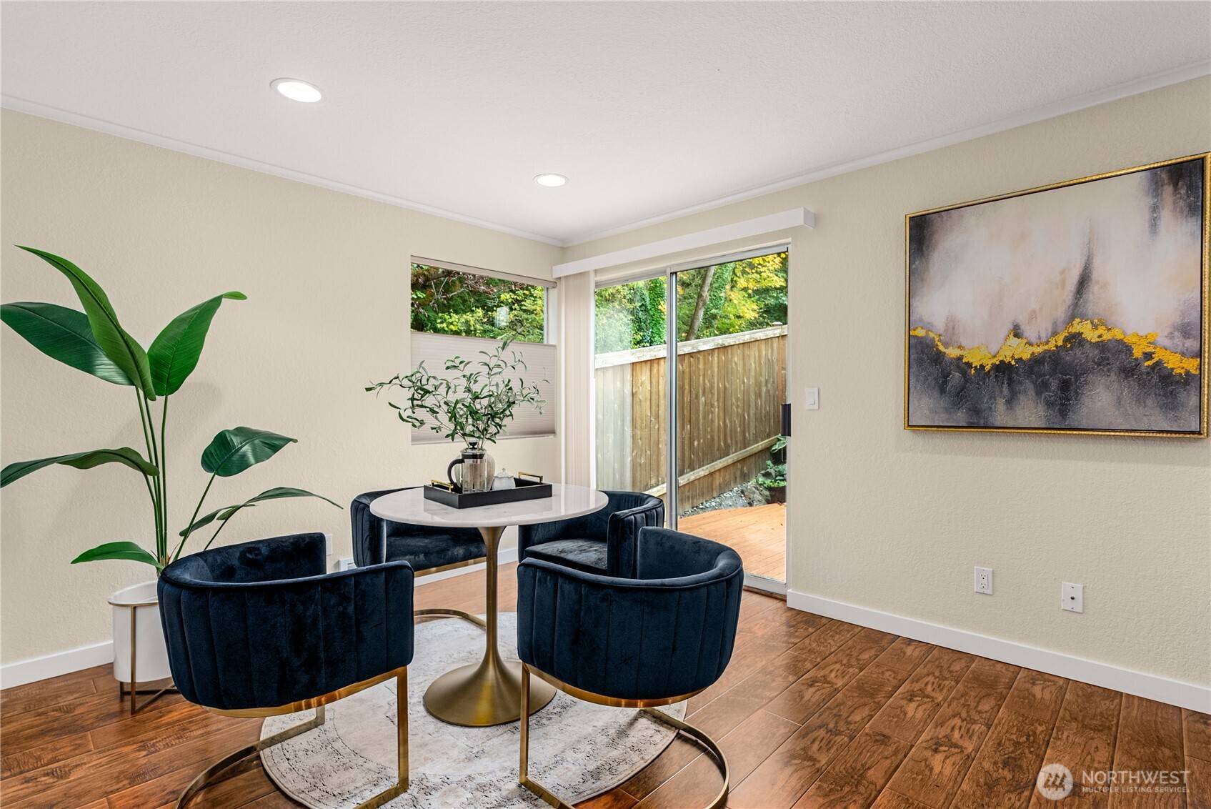 Bellevue, WA 98008,4139 178th LN SE #1