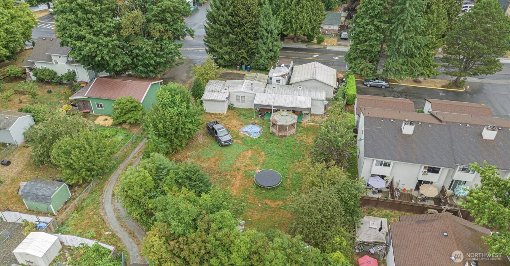 Auburn, WA 98002,418 37th ST SE