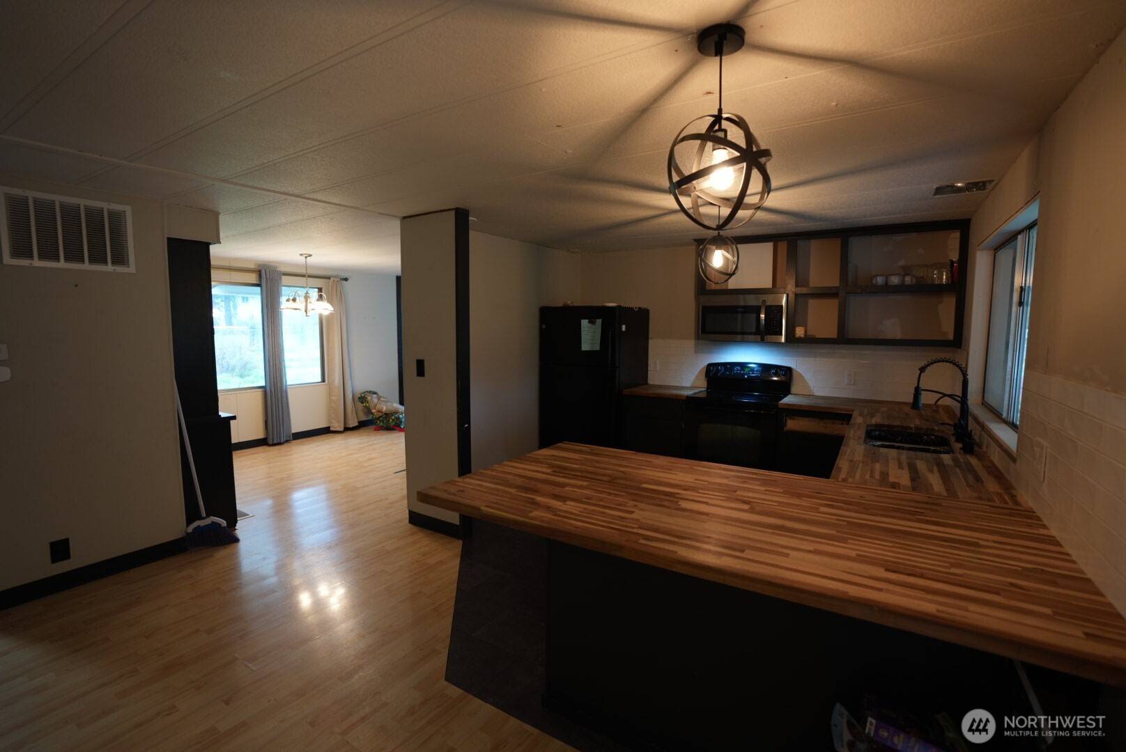 Spanaway, WA 98387,20520 50th AVE E