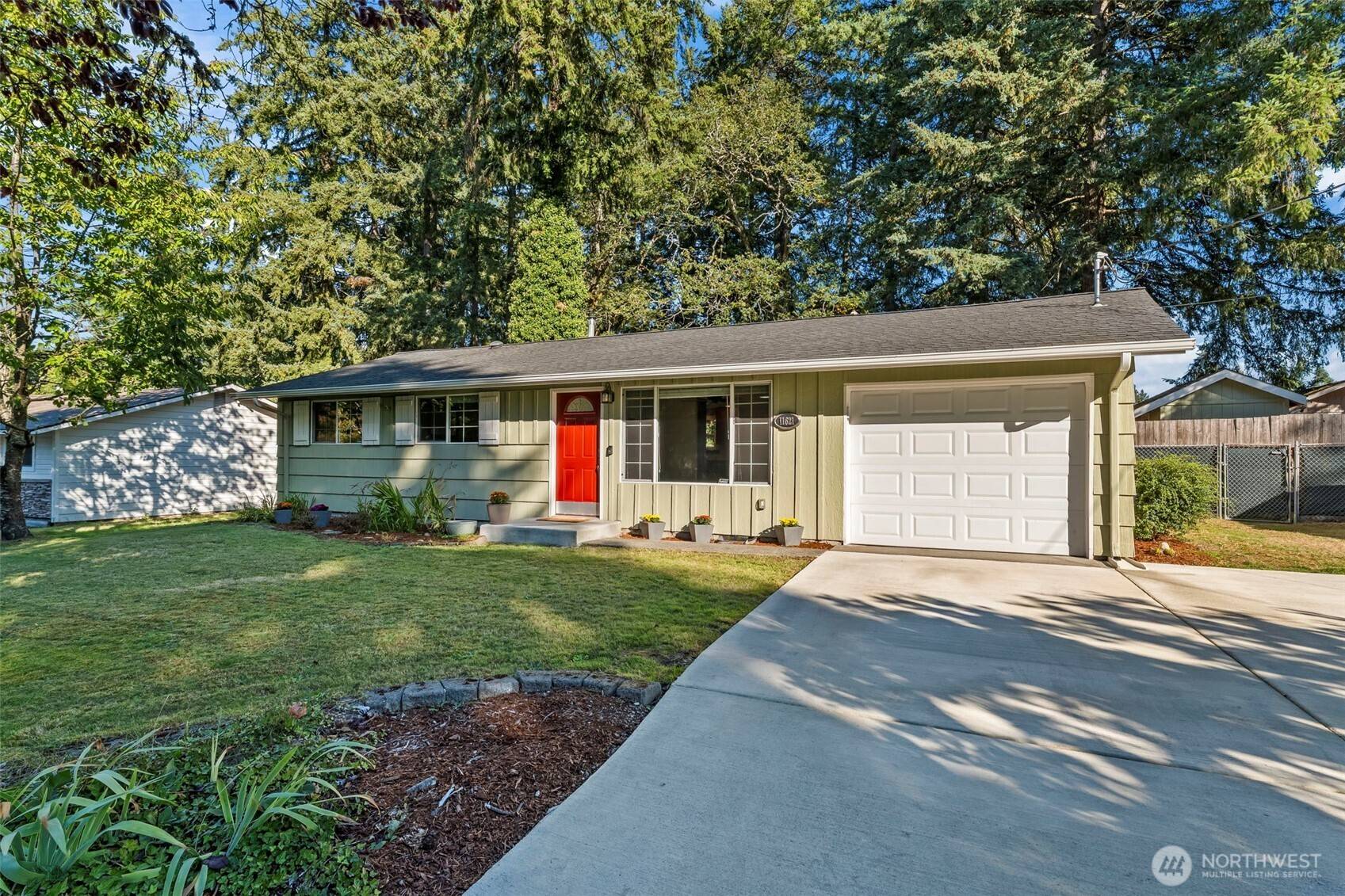Lakewood, WA 98498,11621 Farwest DR SW