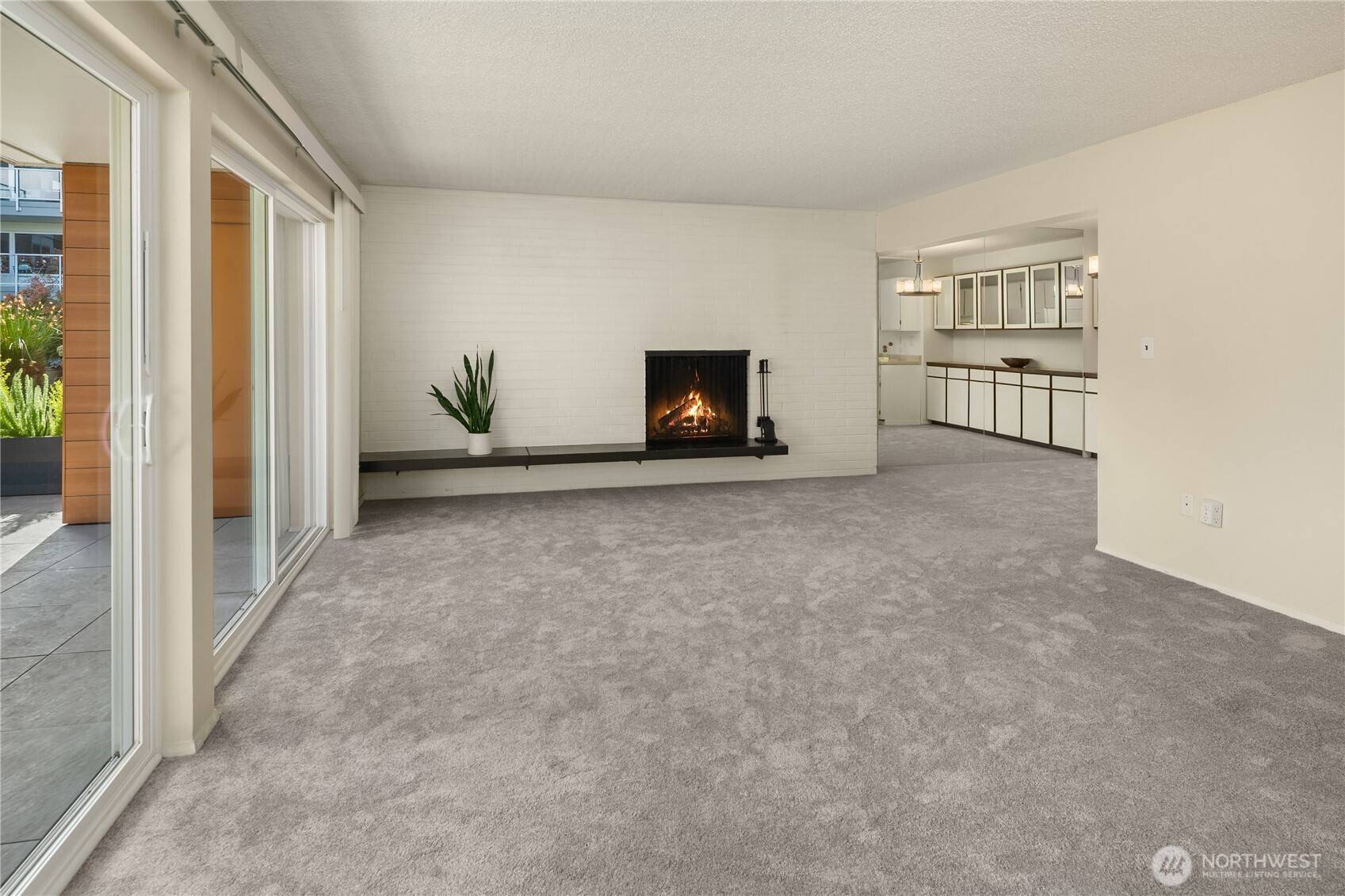 Seattle, WA 98112,2501 Canterbury Ln E #106