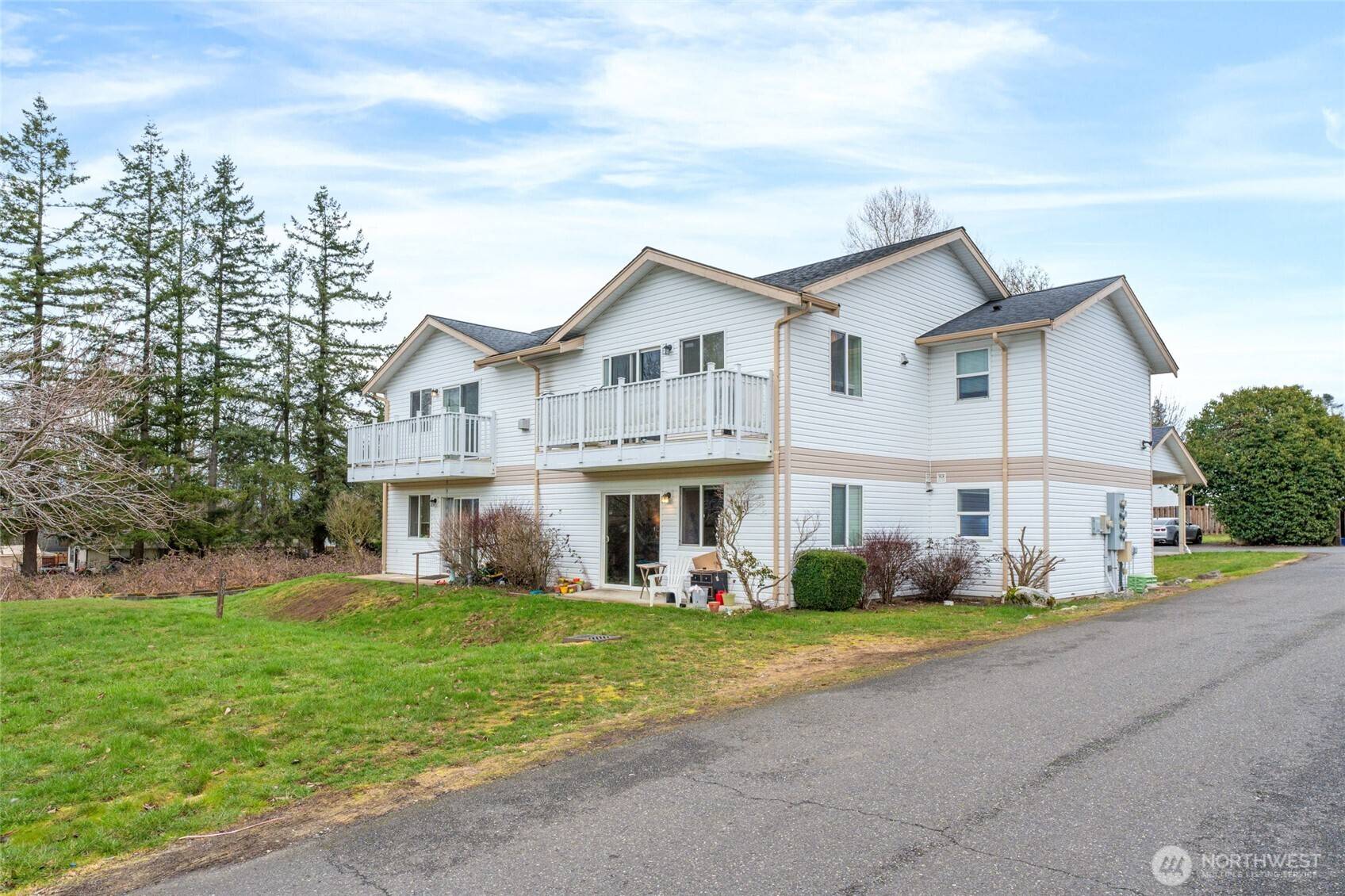 Blaine, WA 98230,250 15th ST
