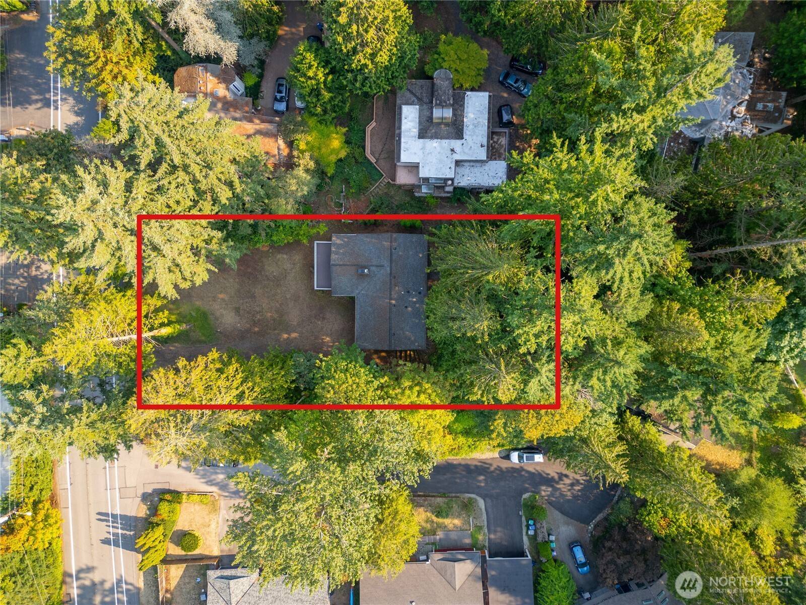 Redmond, WA 98052,2915 W Lake Sammamish Pkwy NE