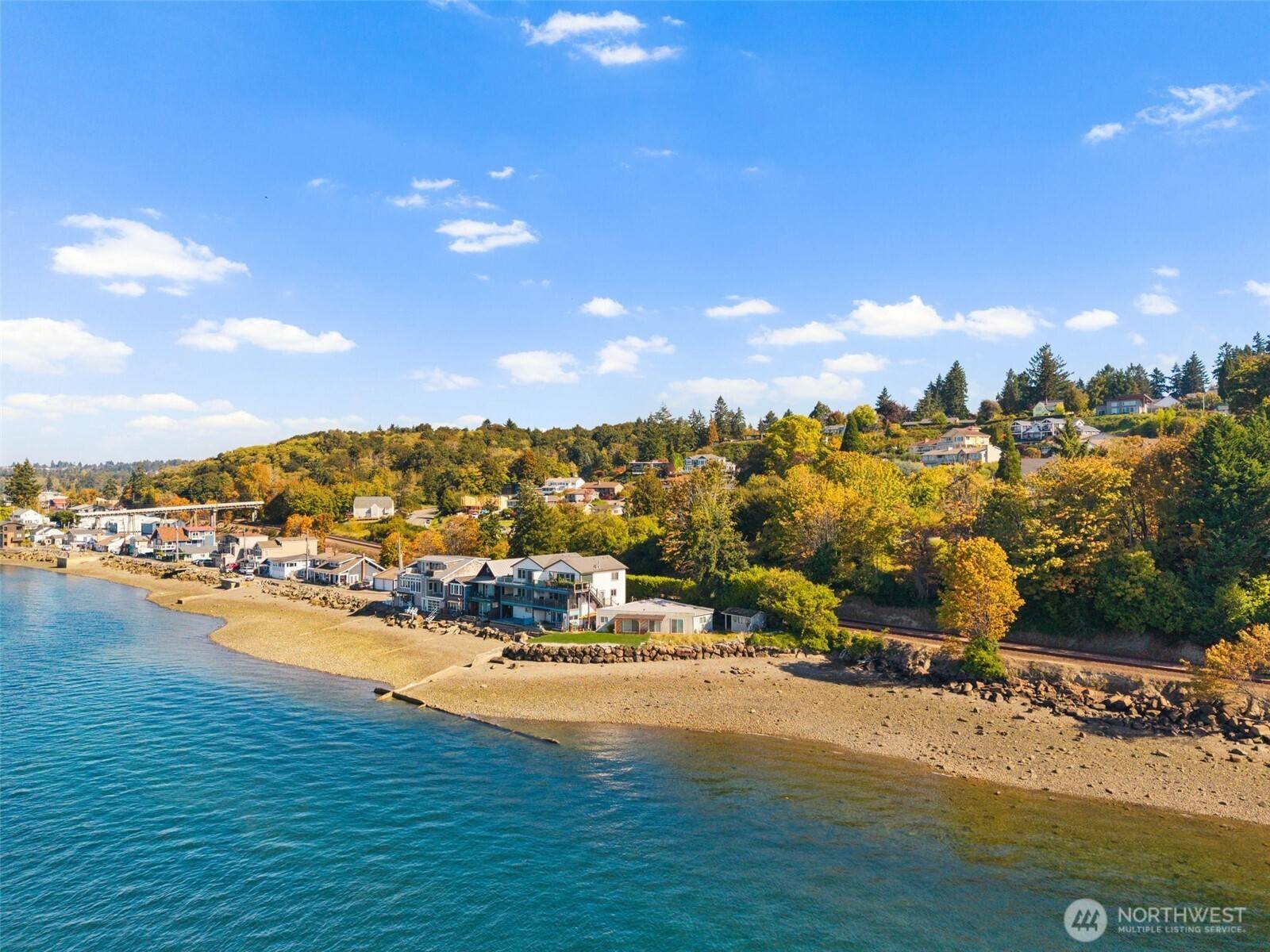 University Place, WA 98466,2711 Day Island BLVD W