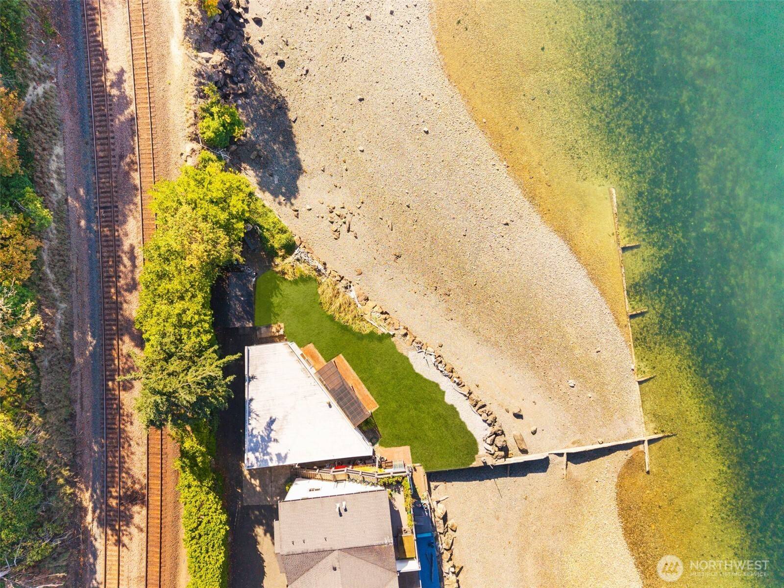 University Place, WA 98466,2711 Day Island BLVD W