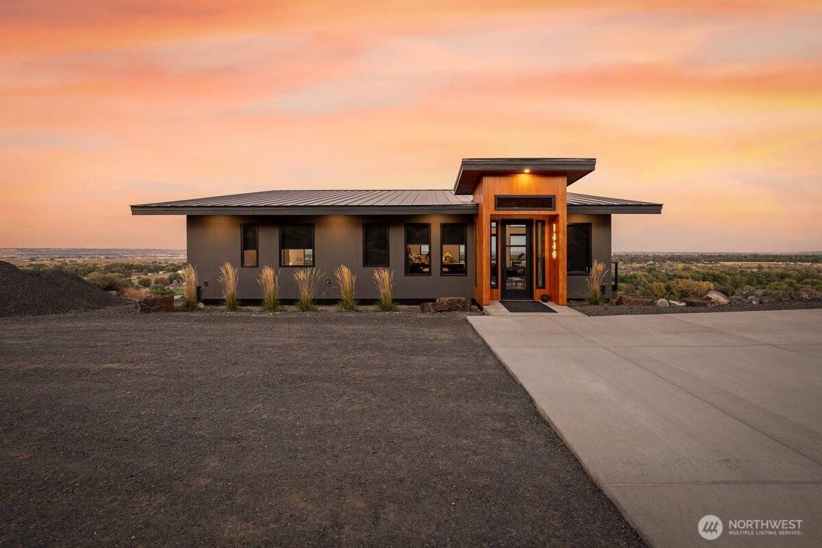 West Richland, WA 99353,1880 Artemis Rdg