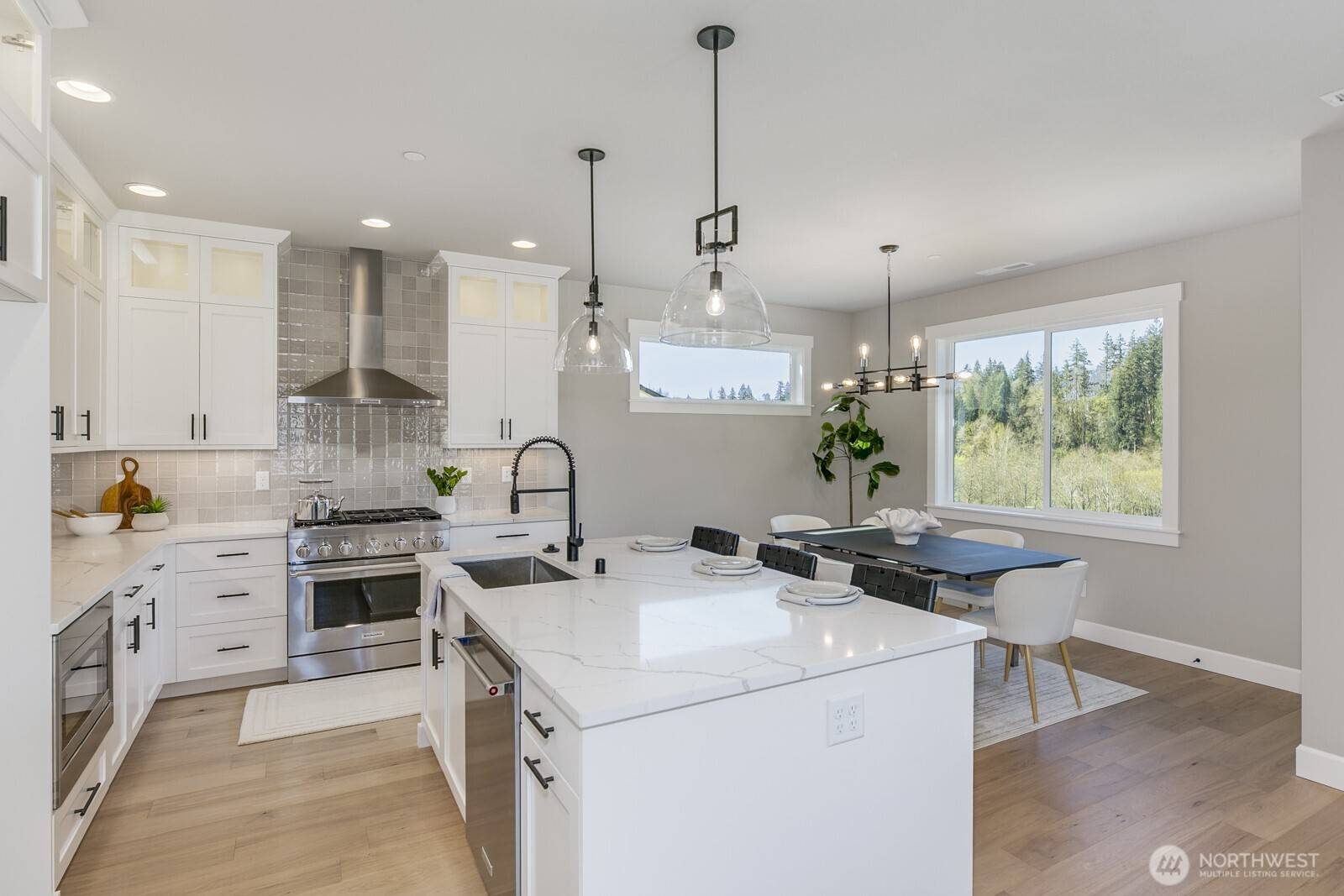 Bothell, WA 98011,20403 94th DR NE