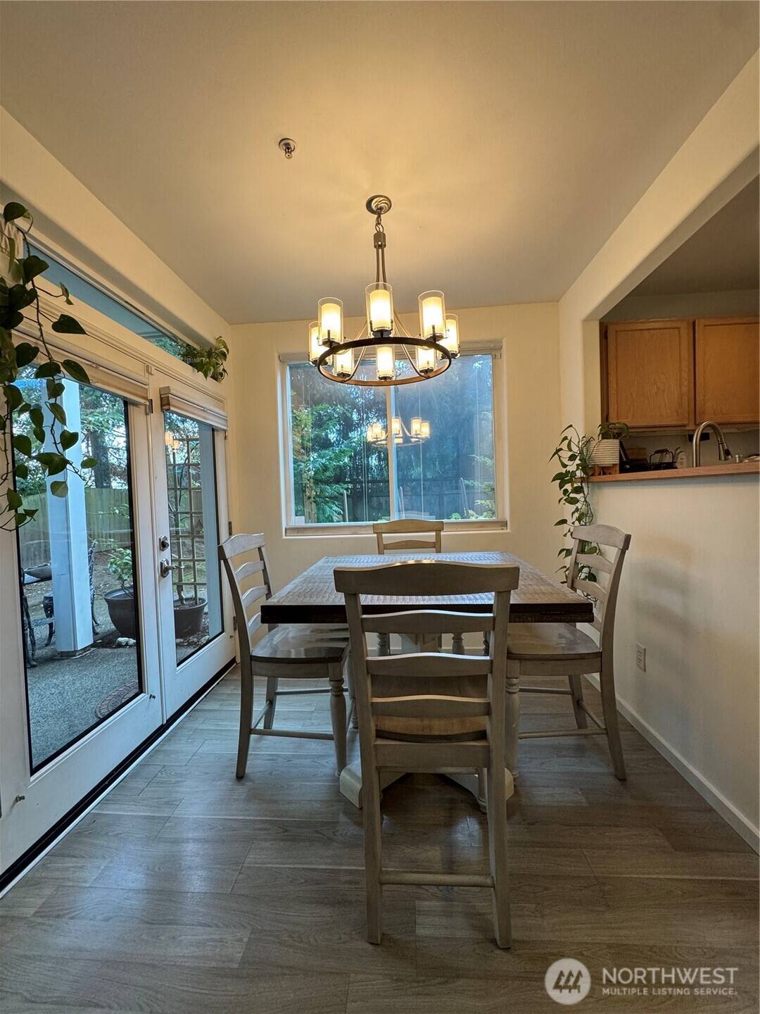 Edmonds, WA 98026,8515 244th ST SW #A5