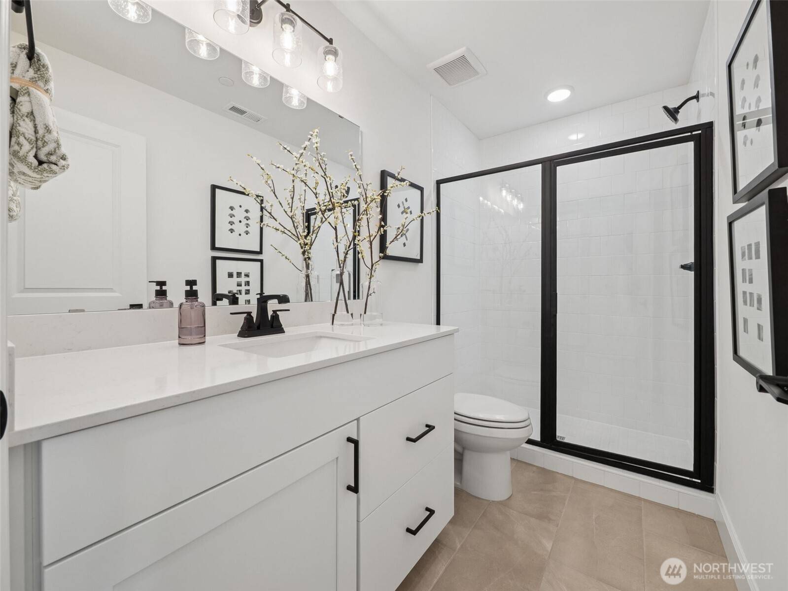 Bonney Lake, WA 98391,16004 210th AVE E #308