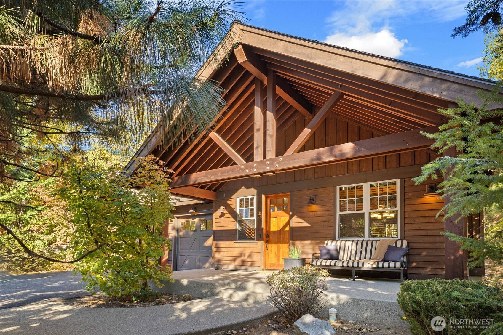 Cle Elum, WA 98922,181 Cake Box LN