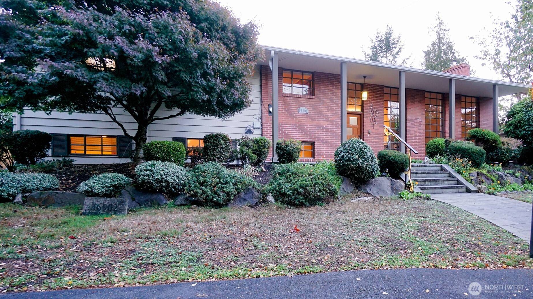 Burien, WA 98166,16902 28th AVE SW