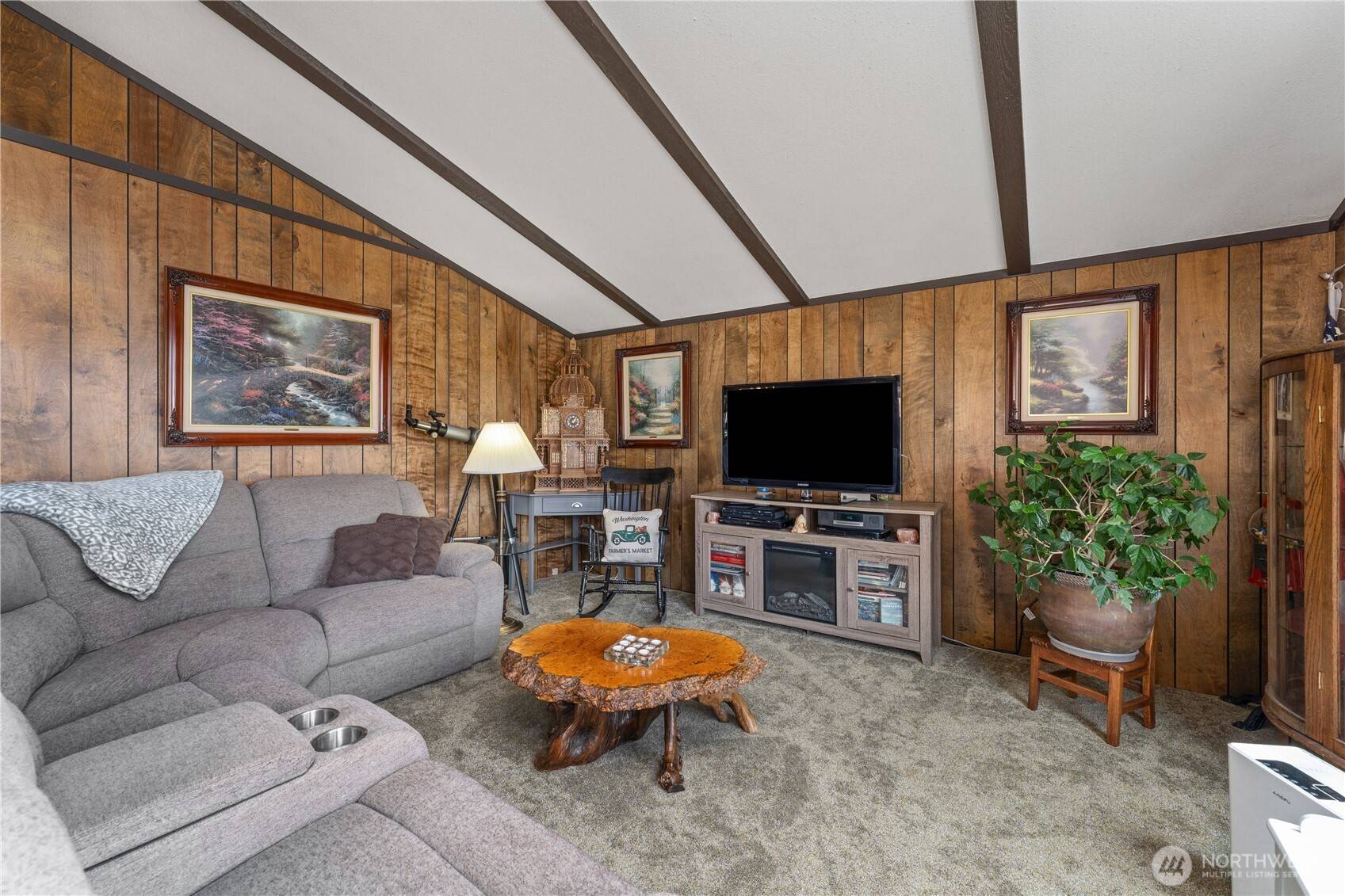 Chelan, WA 98816,618 N Markeson ST