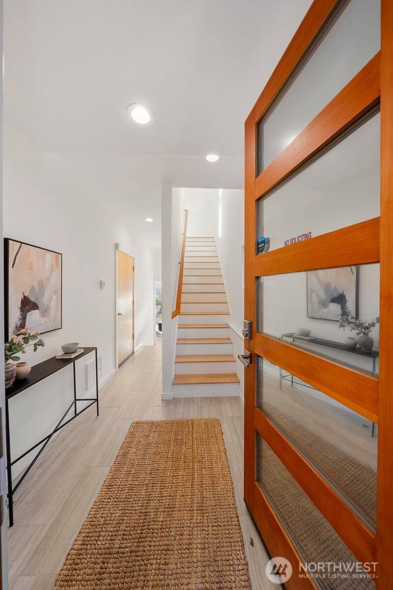 Seattle, WA 98122,1123 16th AVE