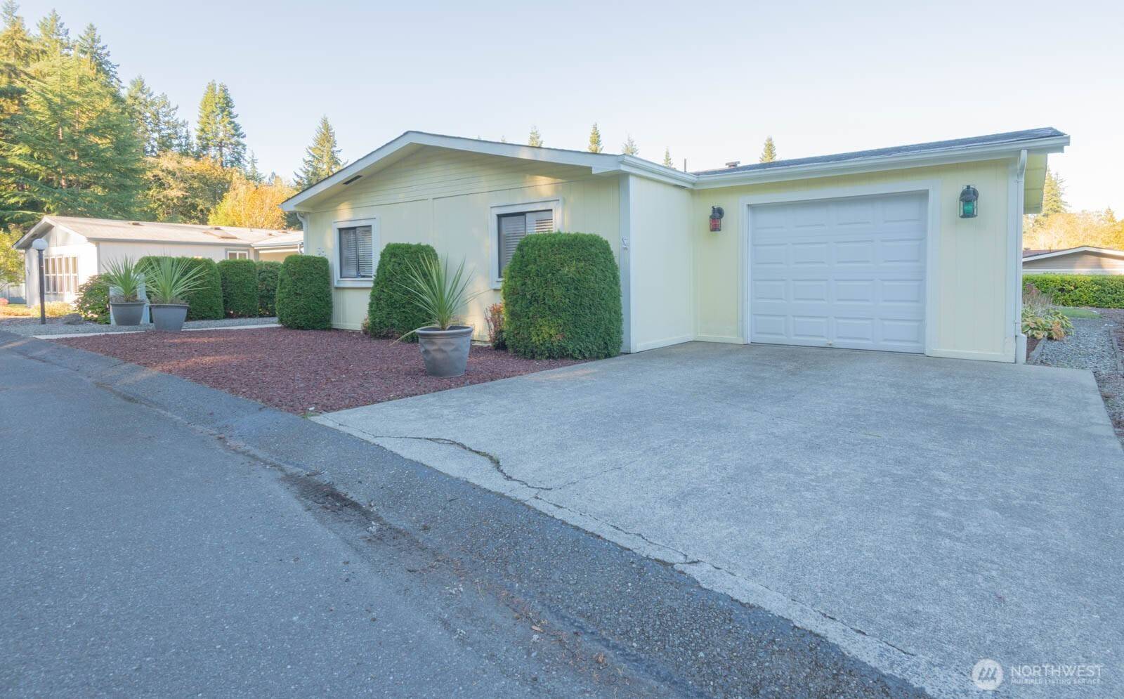 Bremerton, WA 98311,563 NW Silver Glen LN