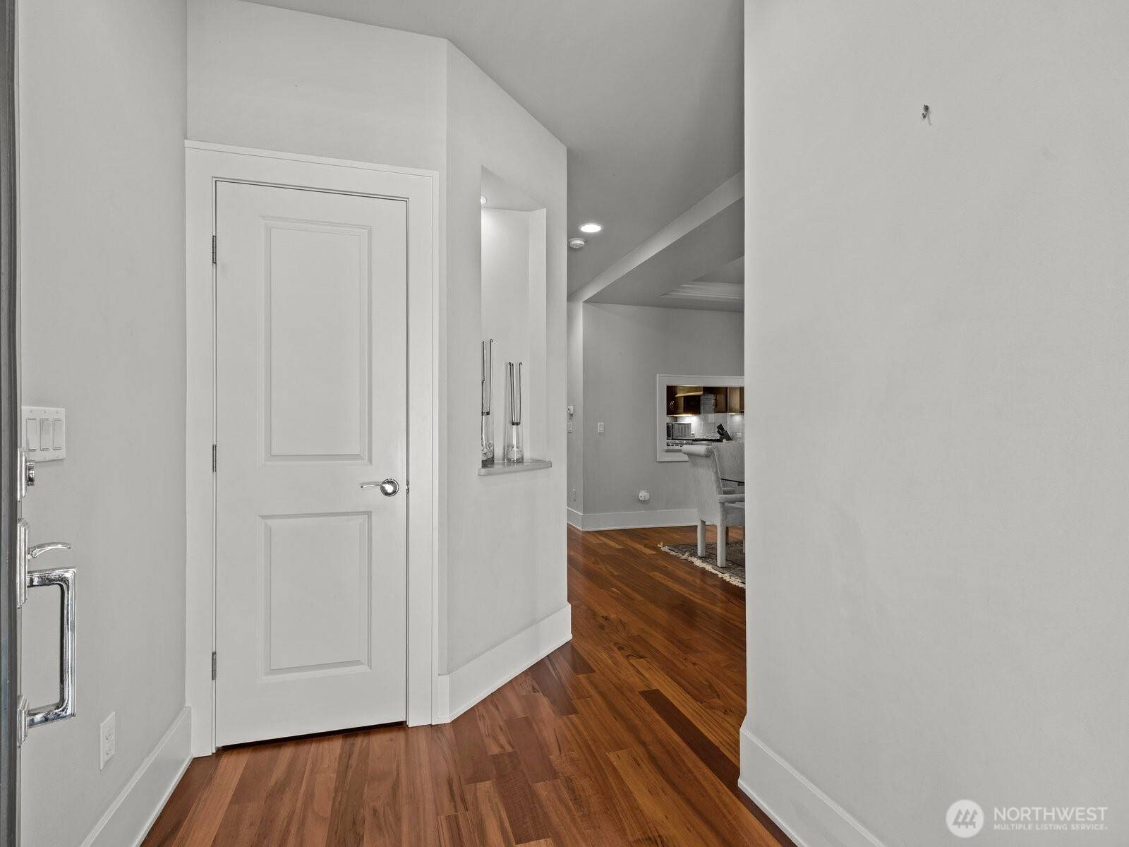 Renton, WA 98059,1727 Nile AVE NE