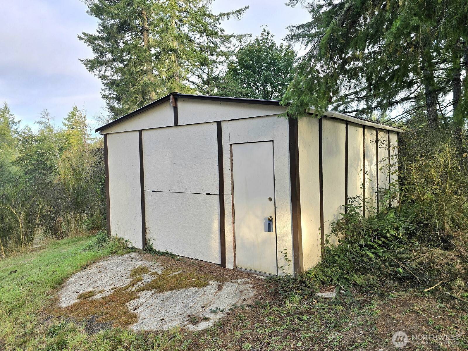 Grapeview, WA 98546,310 E Rauschert RD