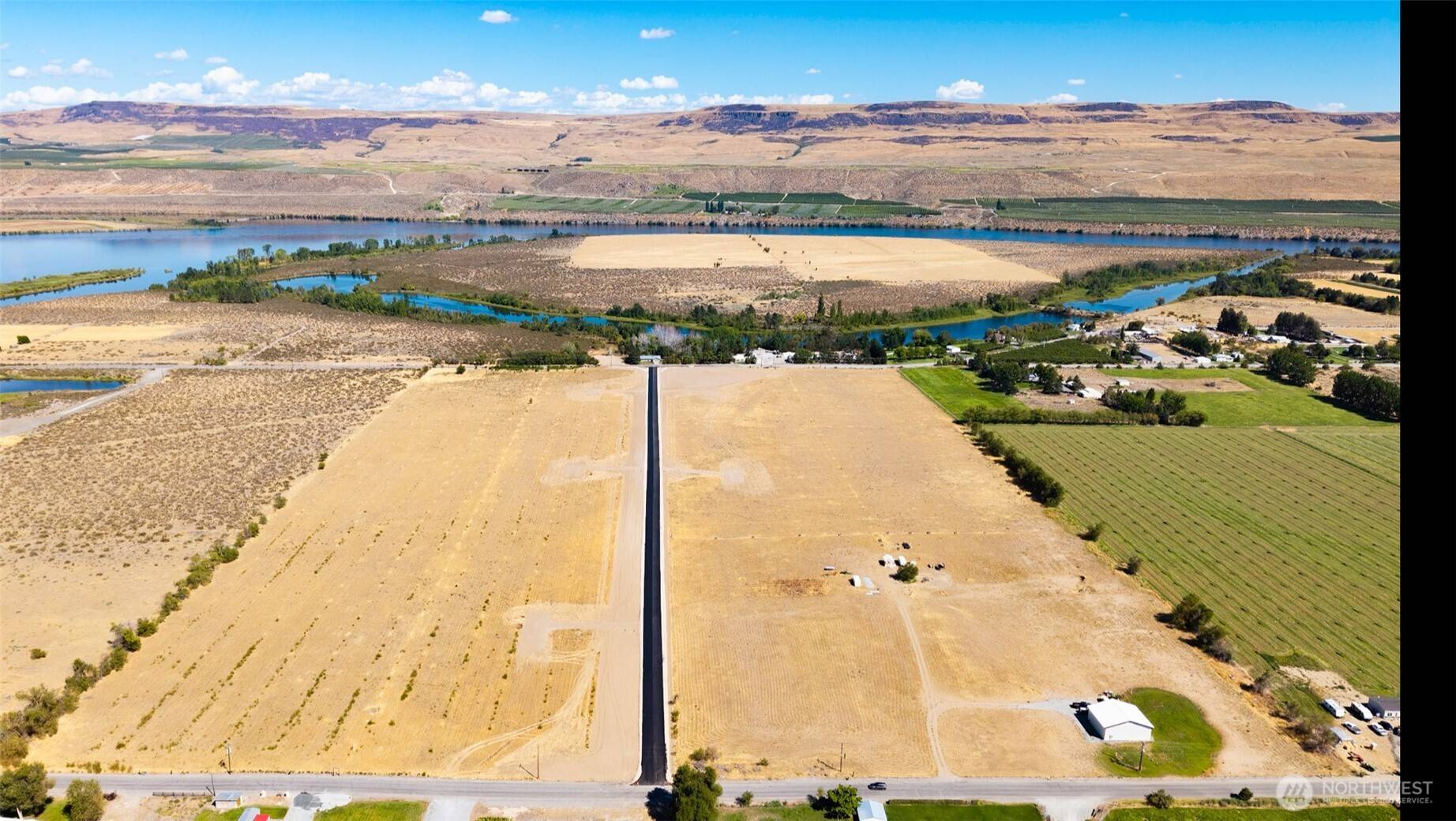Brewster, WA 98812,5 Solitude LN