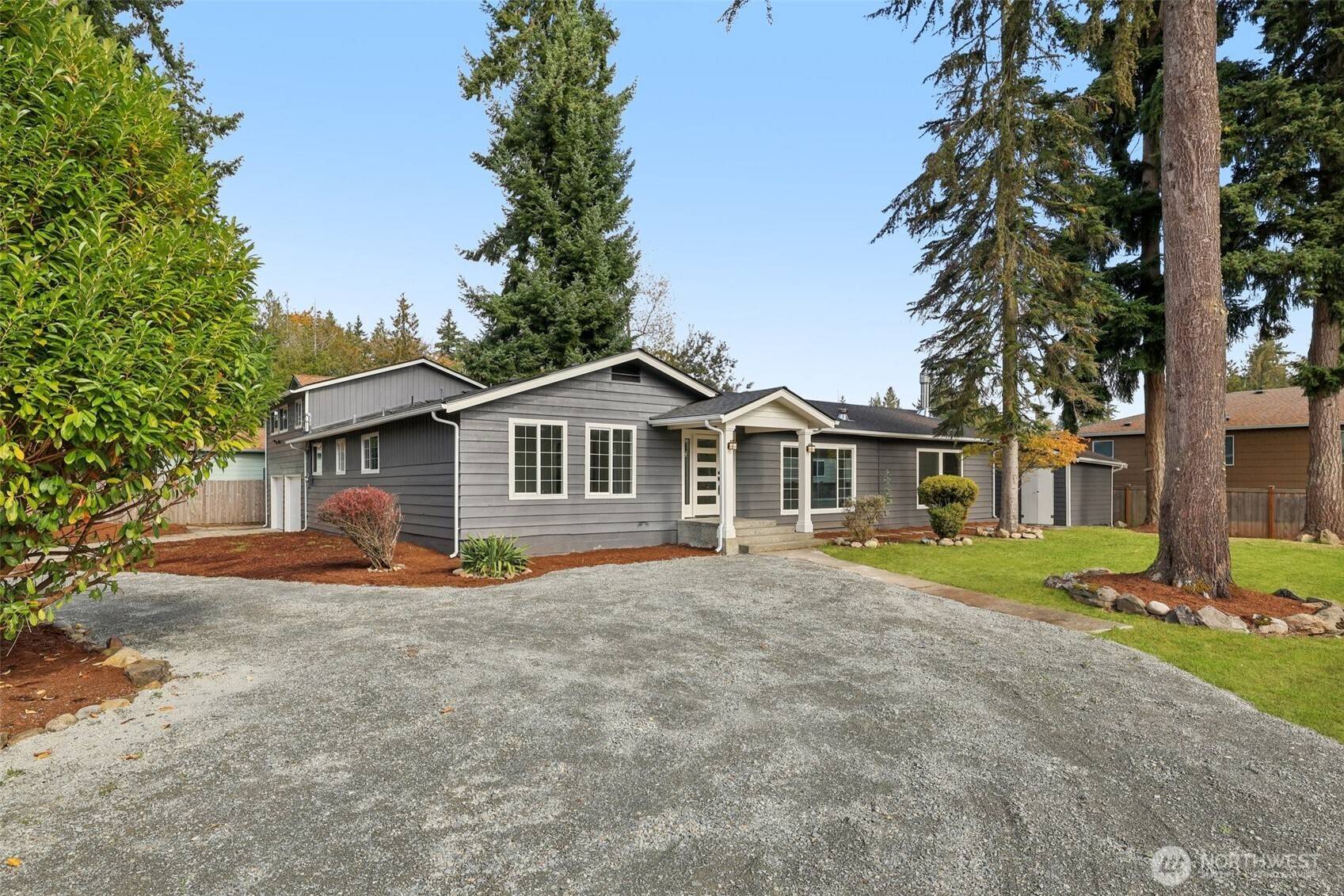 Edmonds, WA 98026,5114 Picnic Point RD