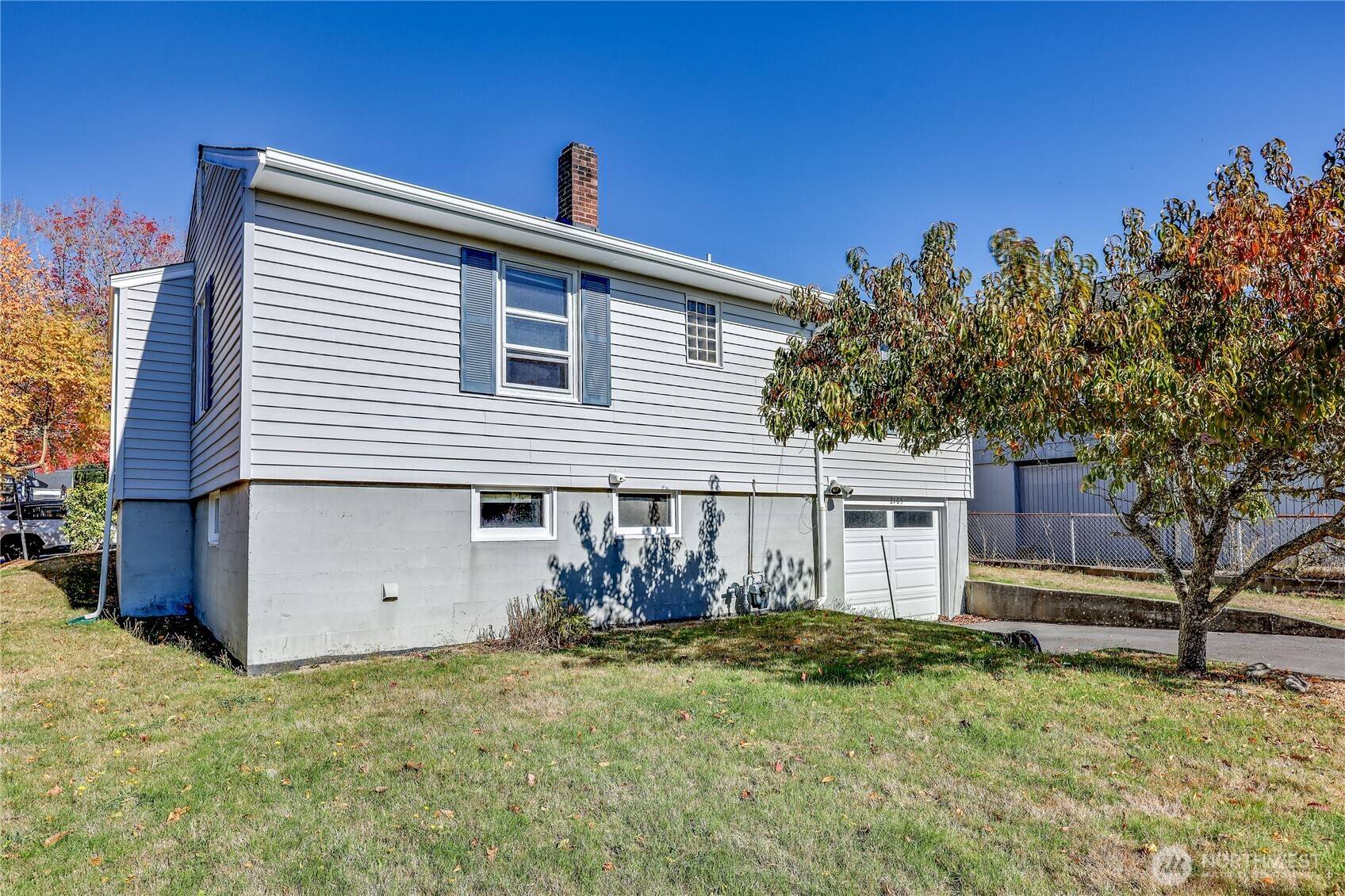 Bremerton, WA 98310,2105 E Highlands ST