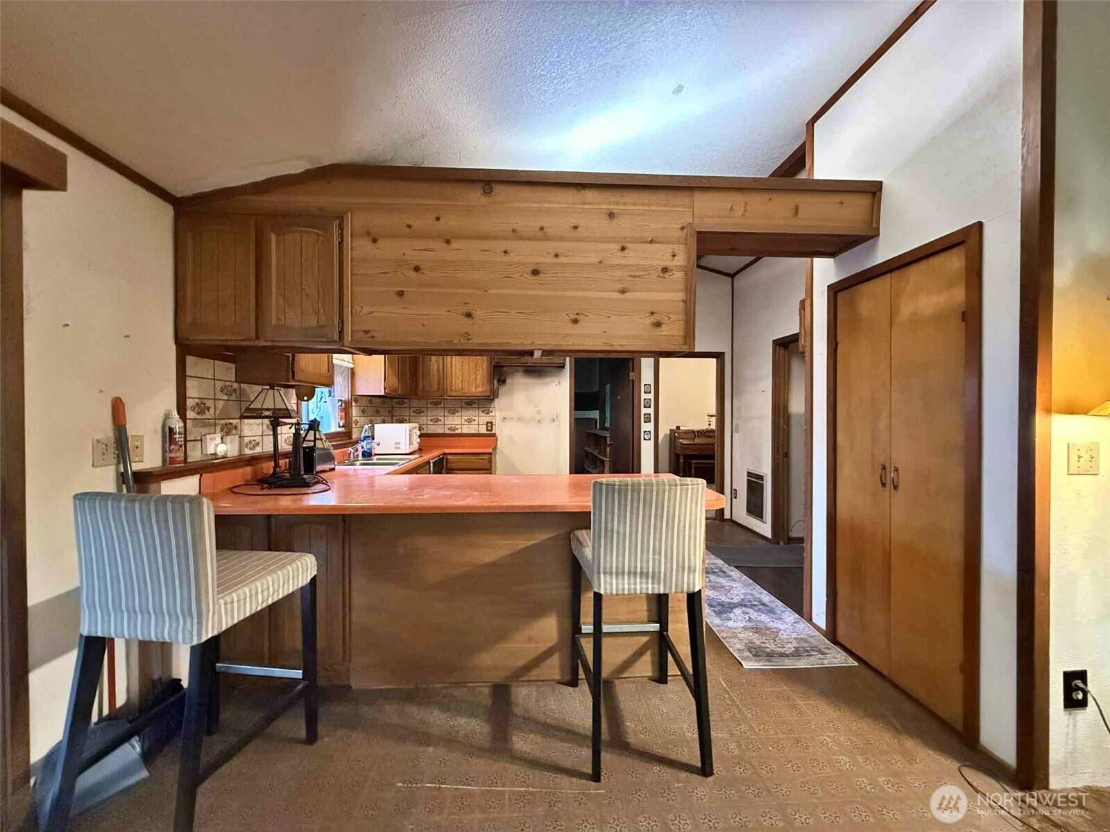 Onalaska, WA 98533,198 Calvin RD