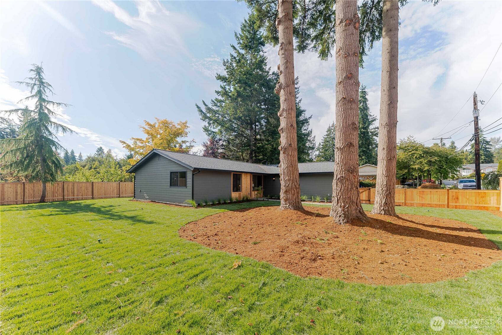 Kenmore, WA 98028,6133 NE 200th ST