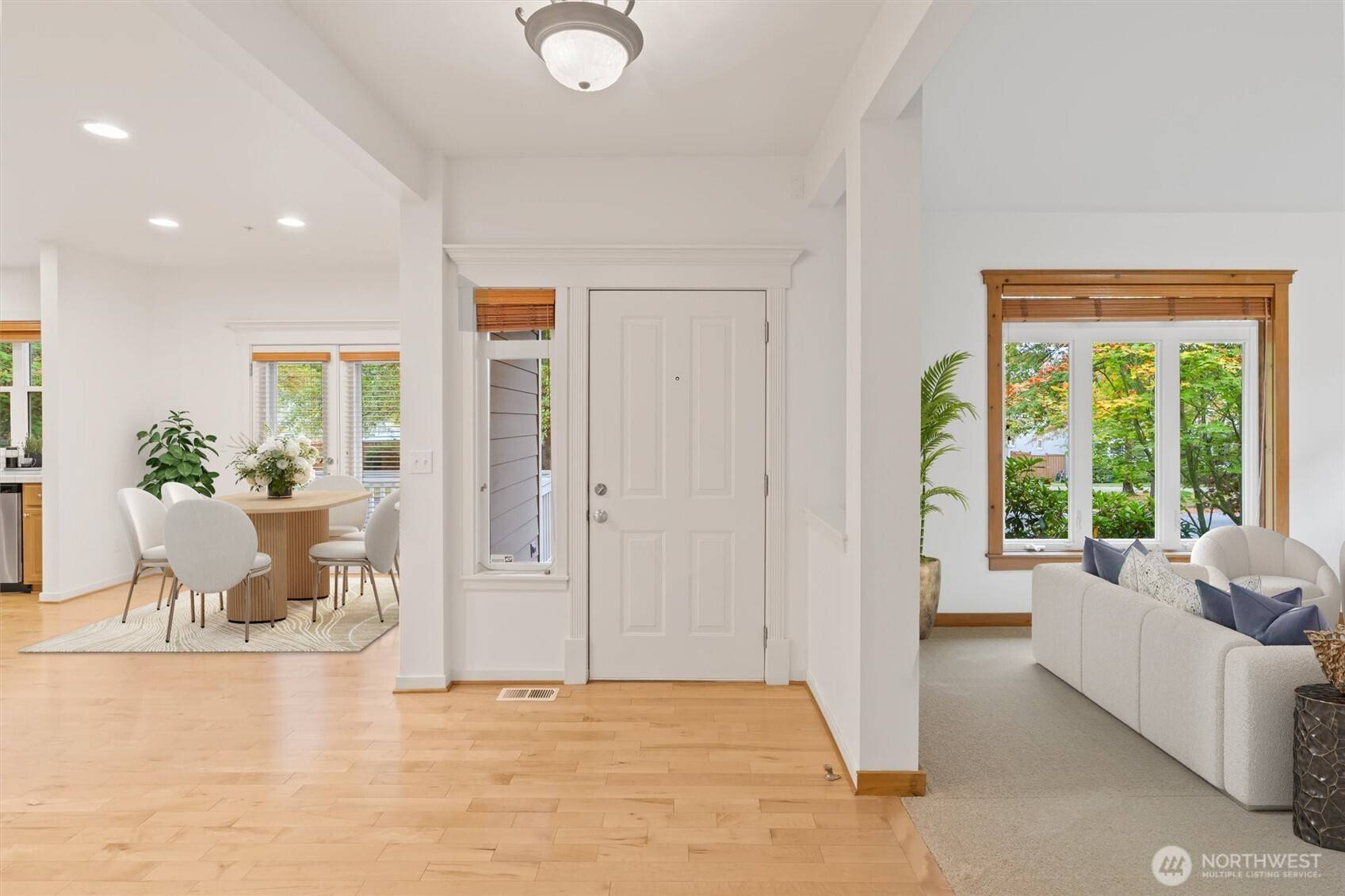 Snoqualmie, WA 98065,35324 SE Ridge ST #A