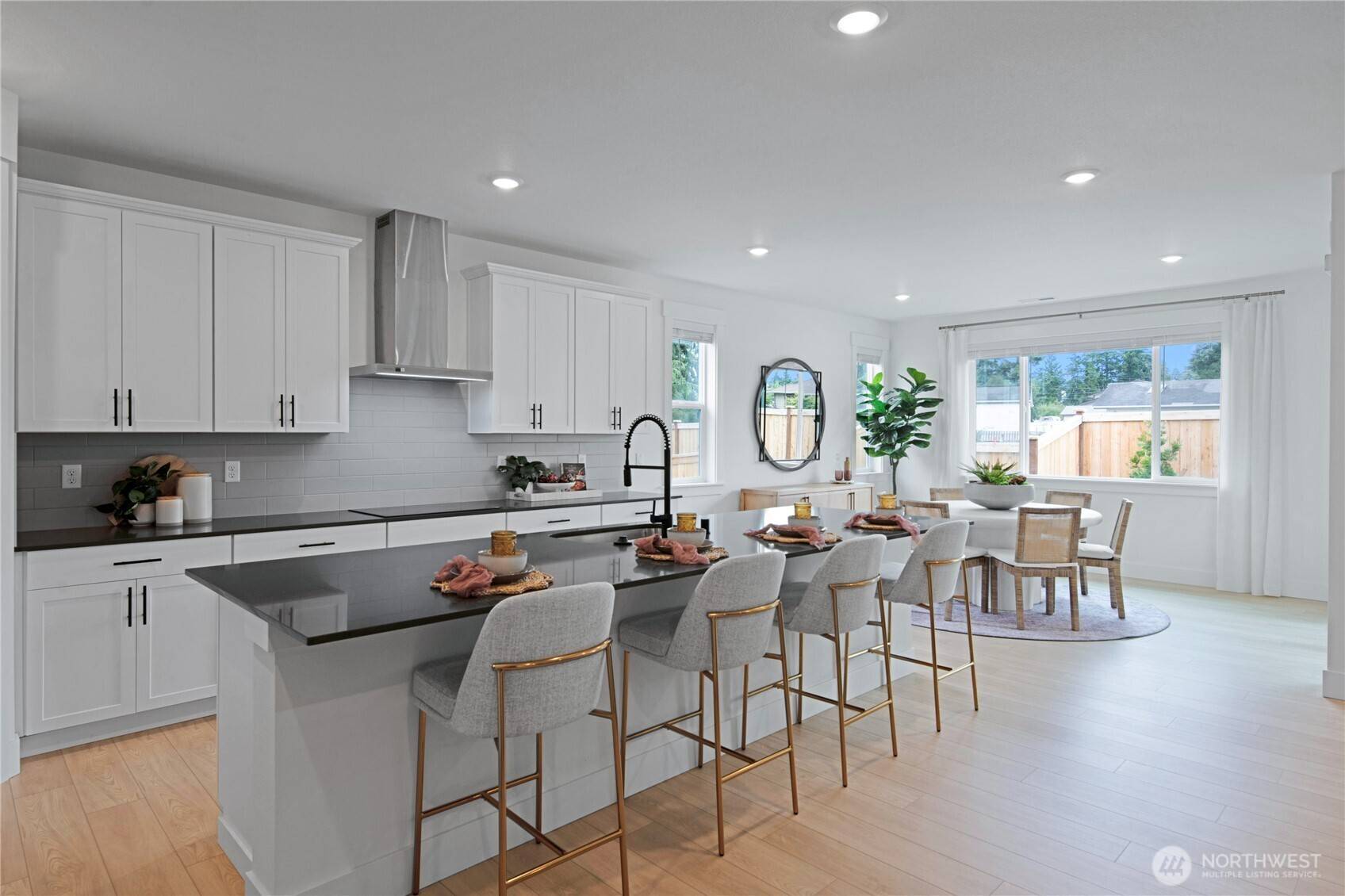 Sequim, WA 98382,620 Silver Frost DR