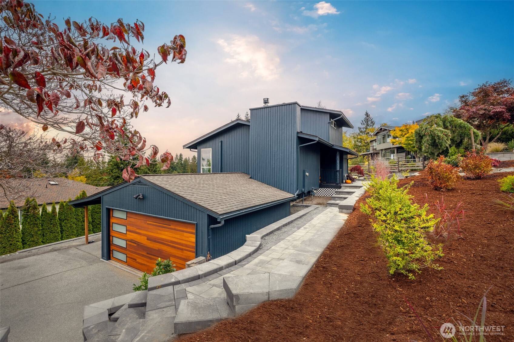 Everett, WA 98203,4903 23rd AVE W