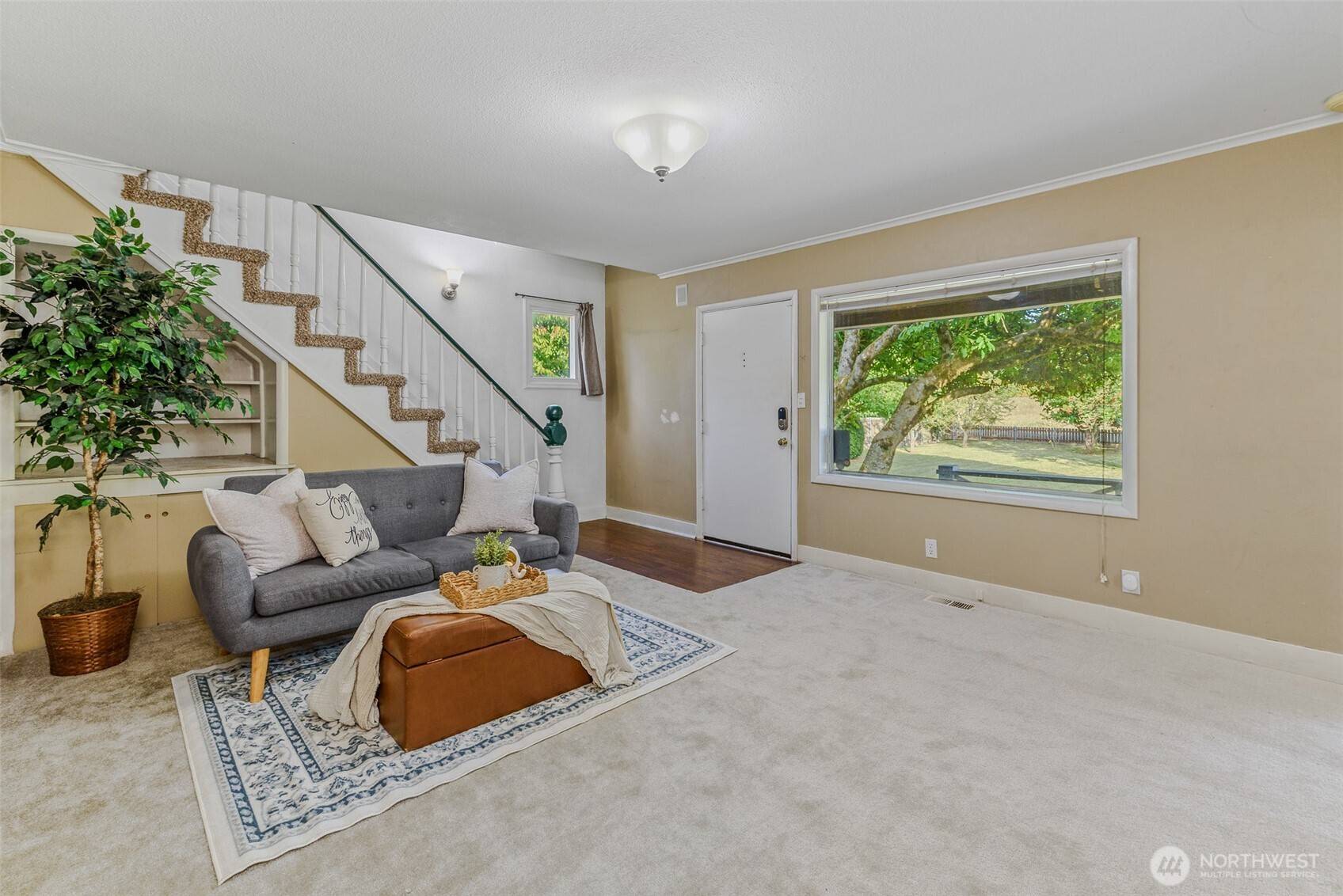 Kelso, WA 98626,303 NW 1st AVE