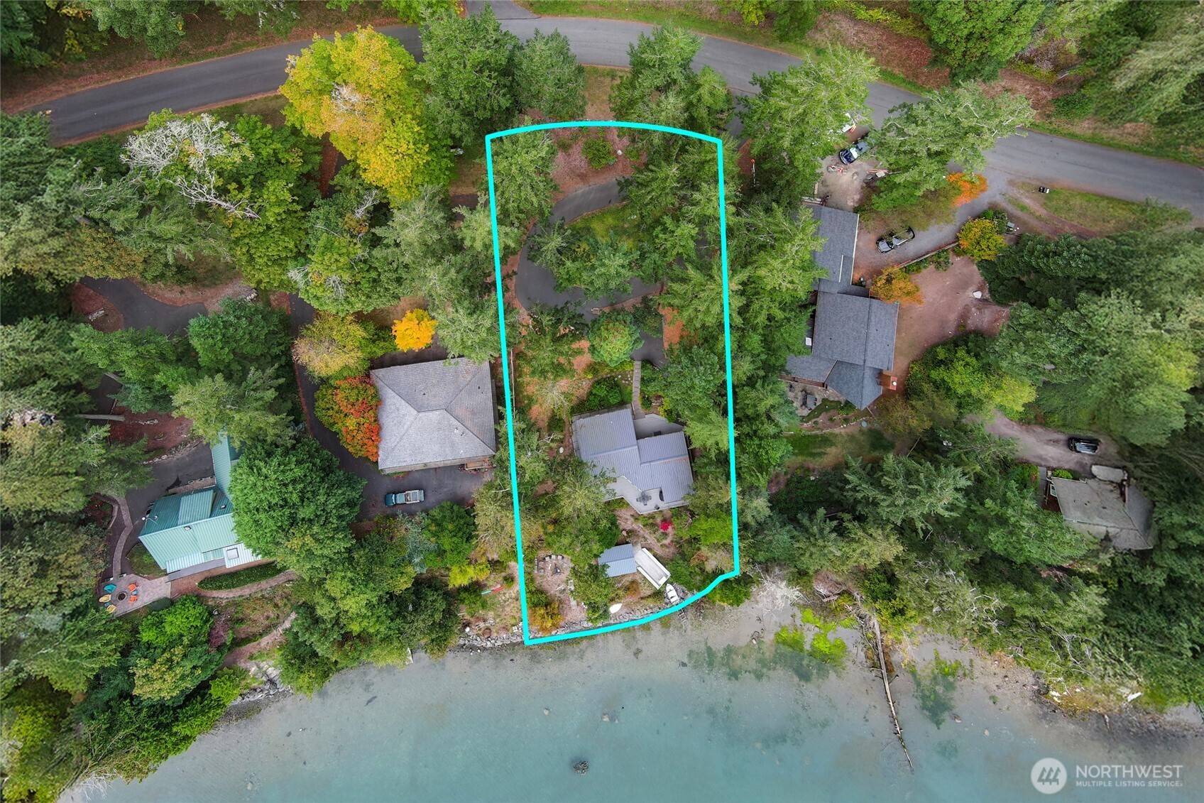 Friday Harbor, WA 98250,457 White Point