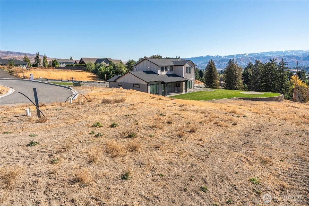 Wenatchee, WA 98801,21 Margaret LN