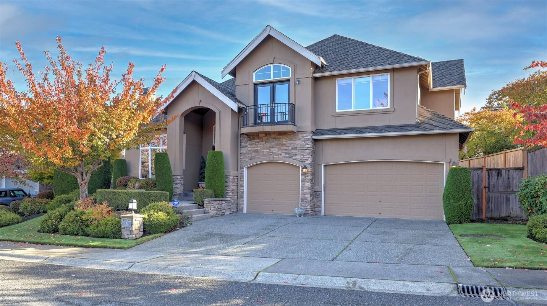 Sammamish, WA 98074,124 259 AVE NE