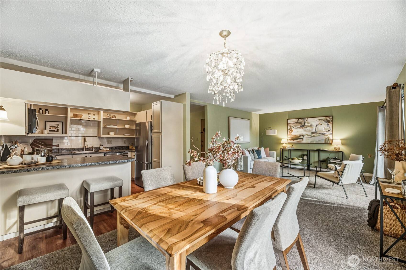 Renton, WA 98055,1425 S Puget DR #G3