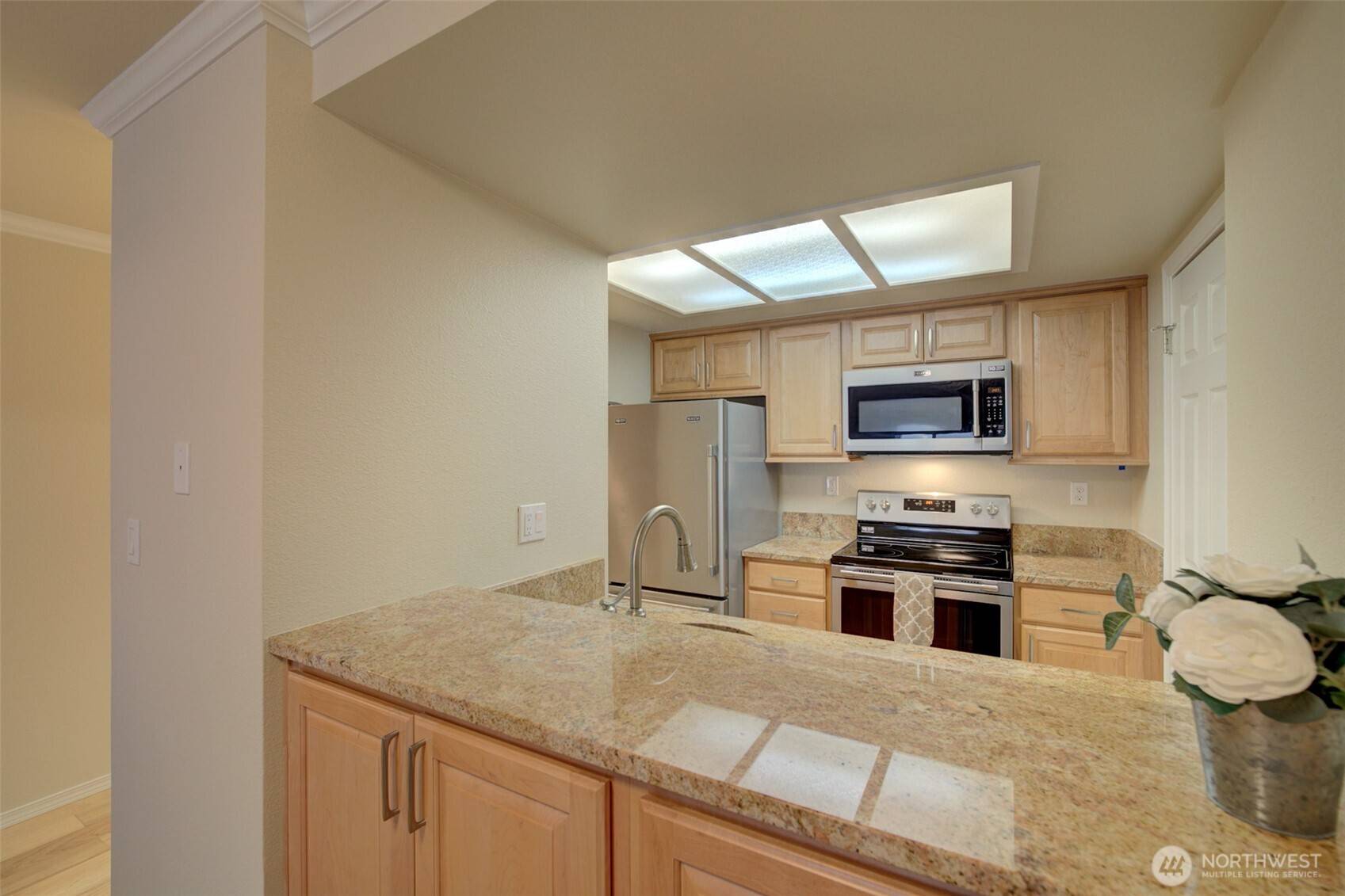 Bellevue, WA 98007,14779 NE 32nd ST #A302