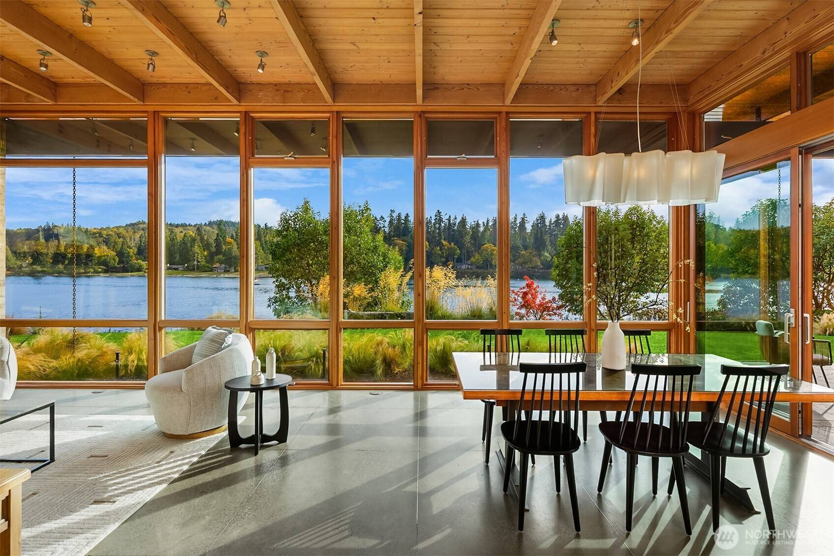 Bainbridge Island, WA 98110,10403 NE Seaborn RD