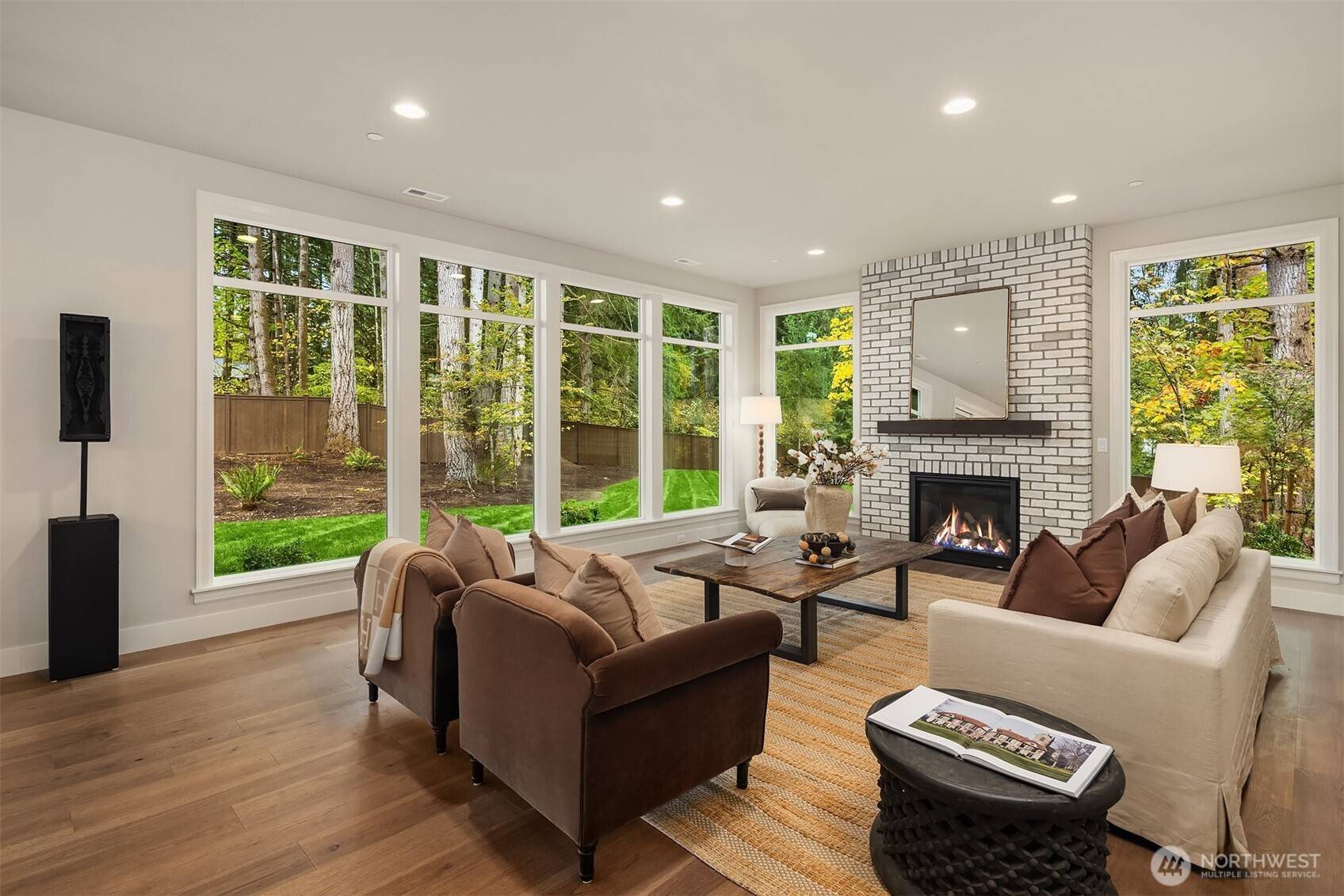 Woodinville, WA 98072,15413 154th AVE NE