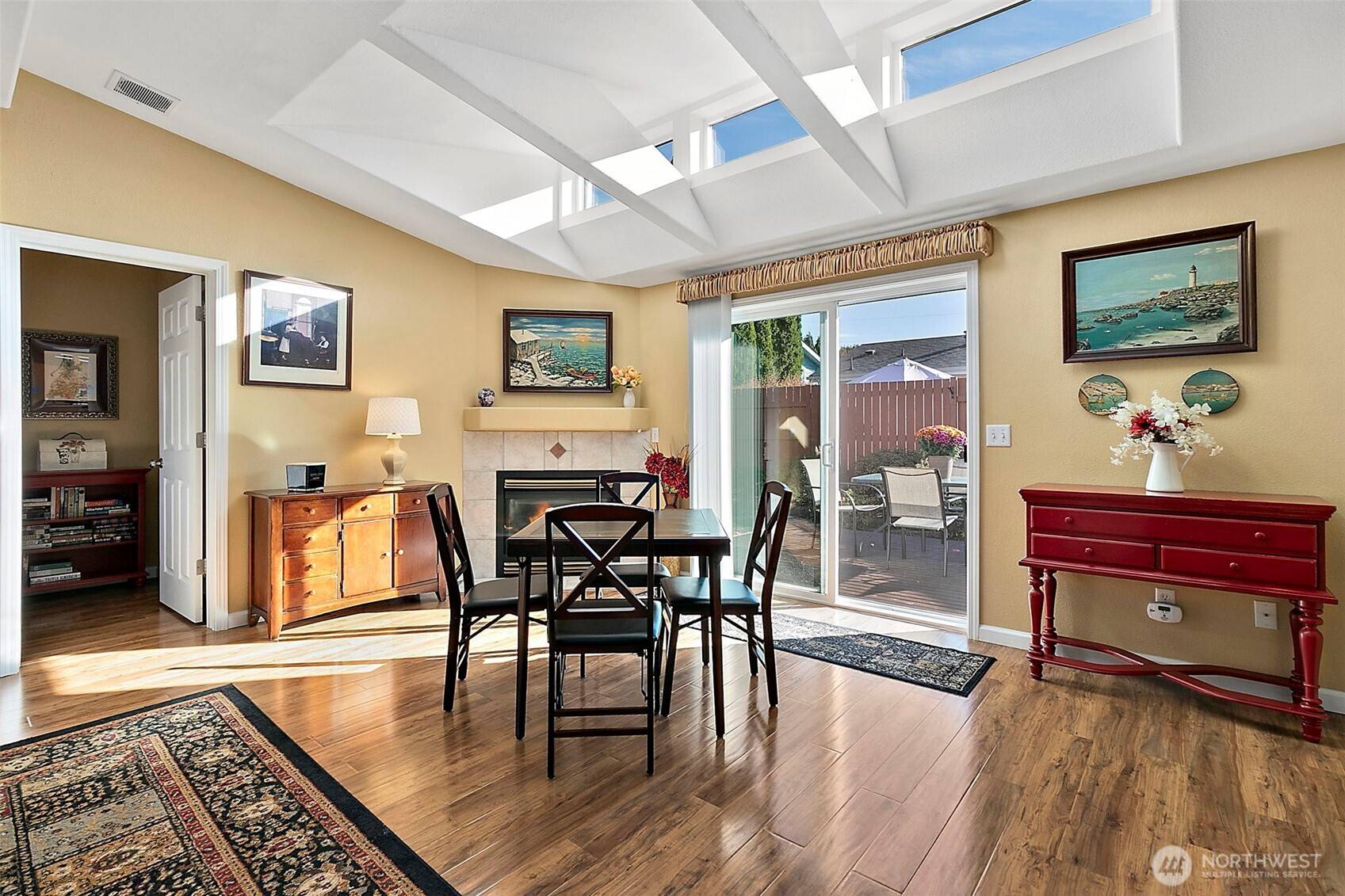 Maple Valley, WA 98038,24104 221st LN SE #31