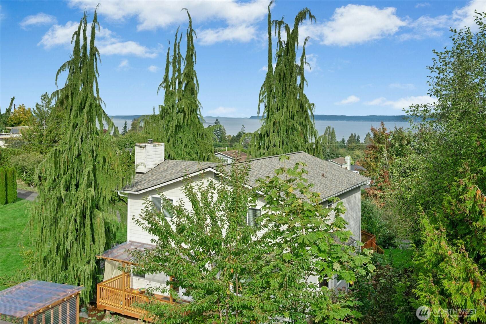 Everett, WA 98203,2408 Viewcrest AVE