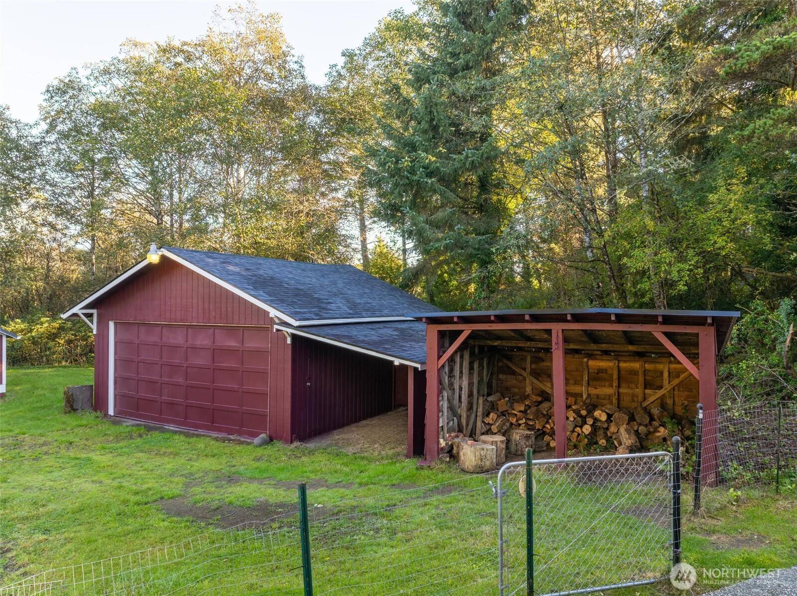 Grayland, WA 98547,1847 SR 105