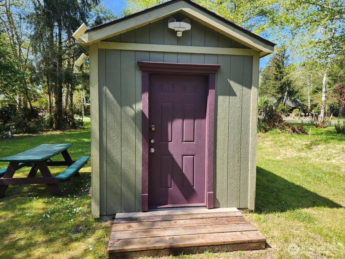 Ocean Shores, WA 98569,284 Duck Lake DR NE